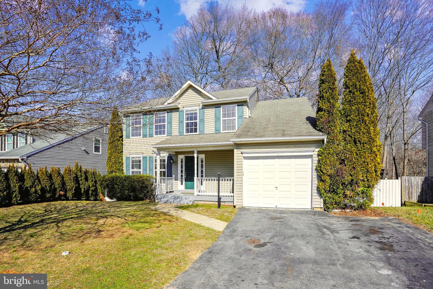 13857 REDFORD LN