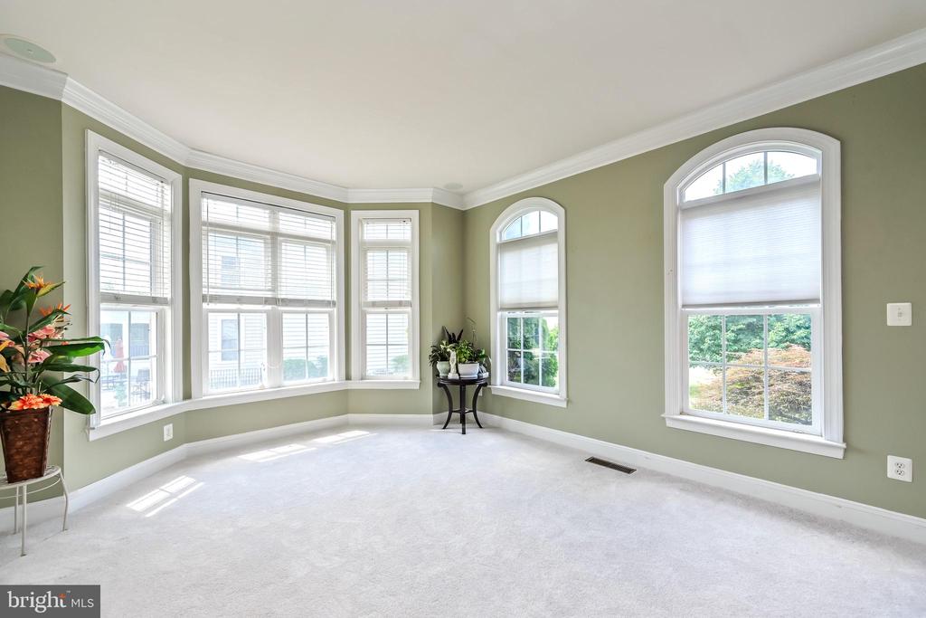 9155 Ogden Park Ct