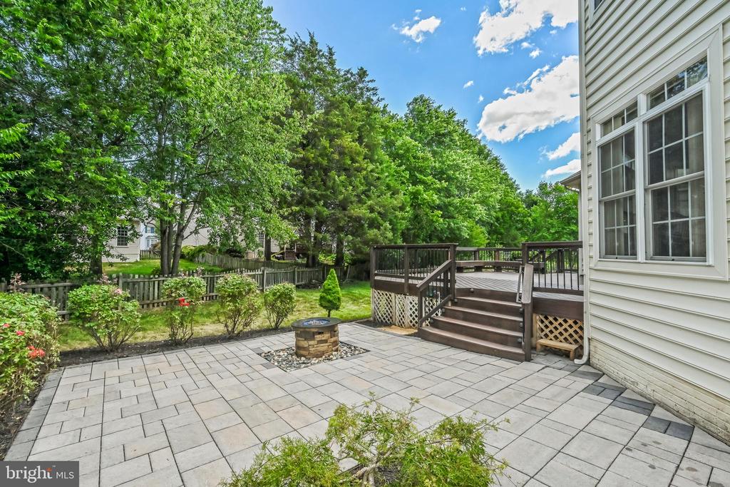 9155 Ogden Park Ct