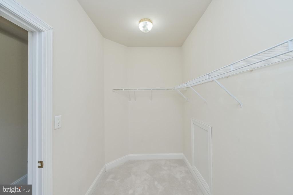 9155 Ogden Park Ct
