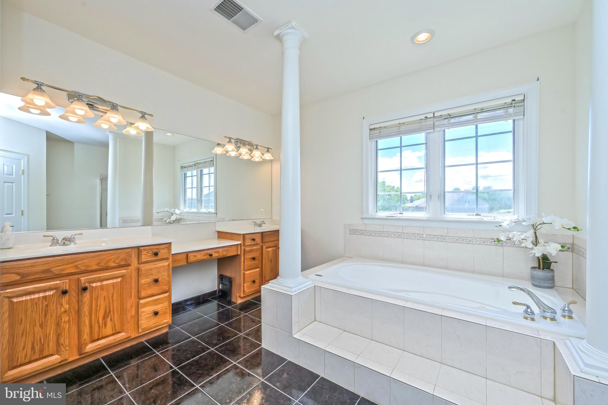 9155 Ogden Park Ct