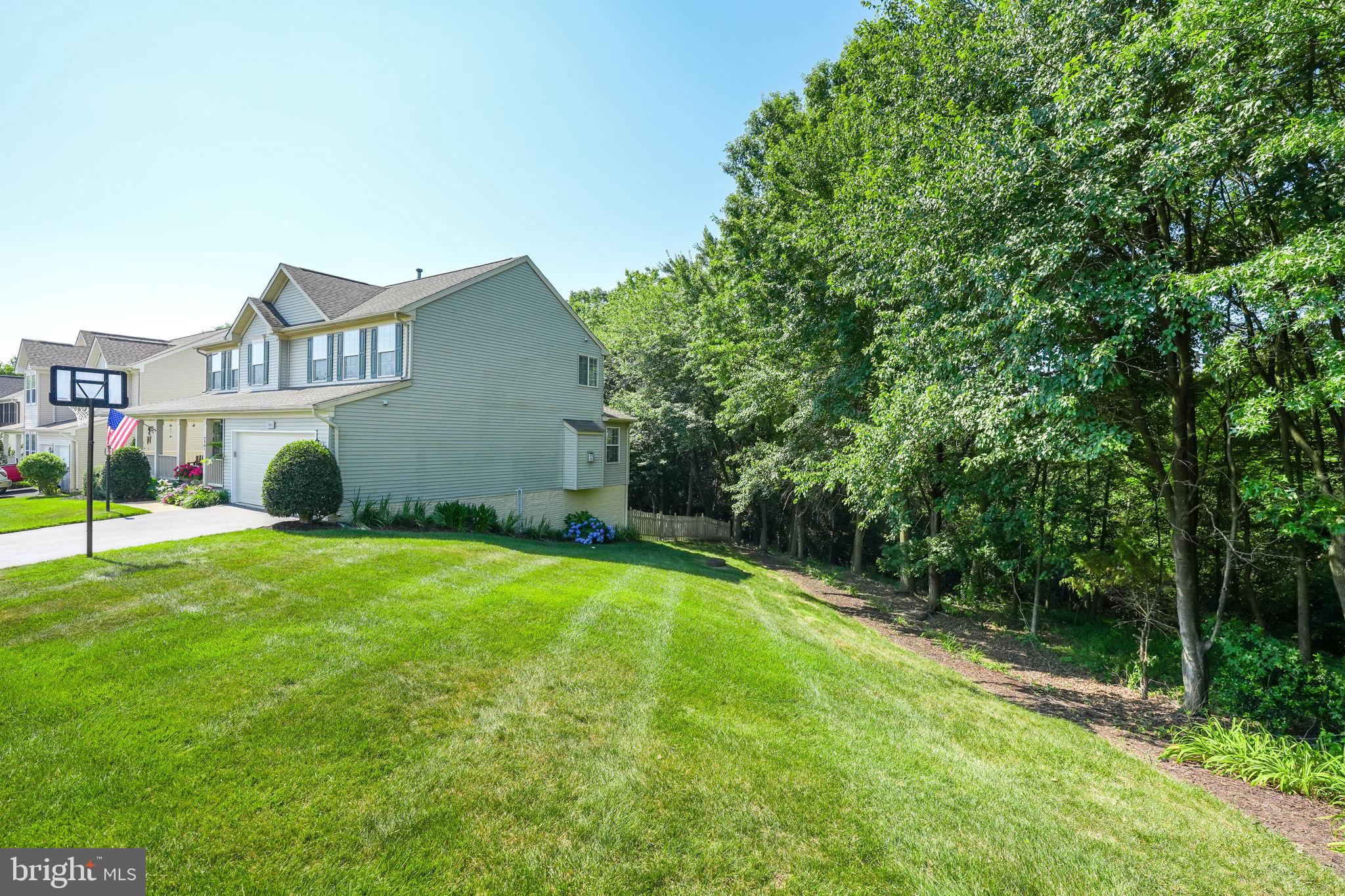2961 Medford Dr