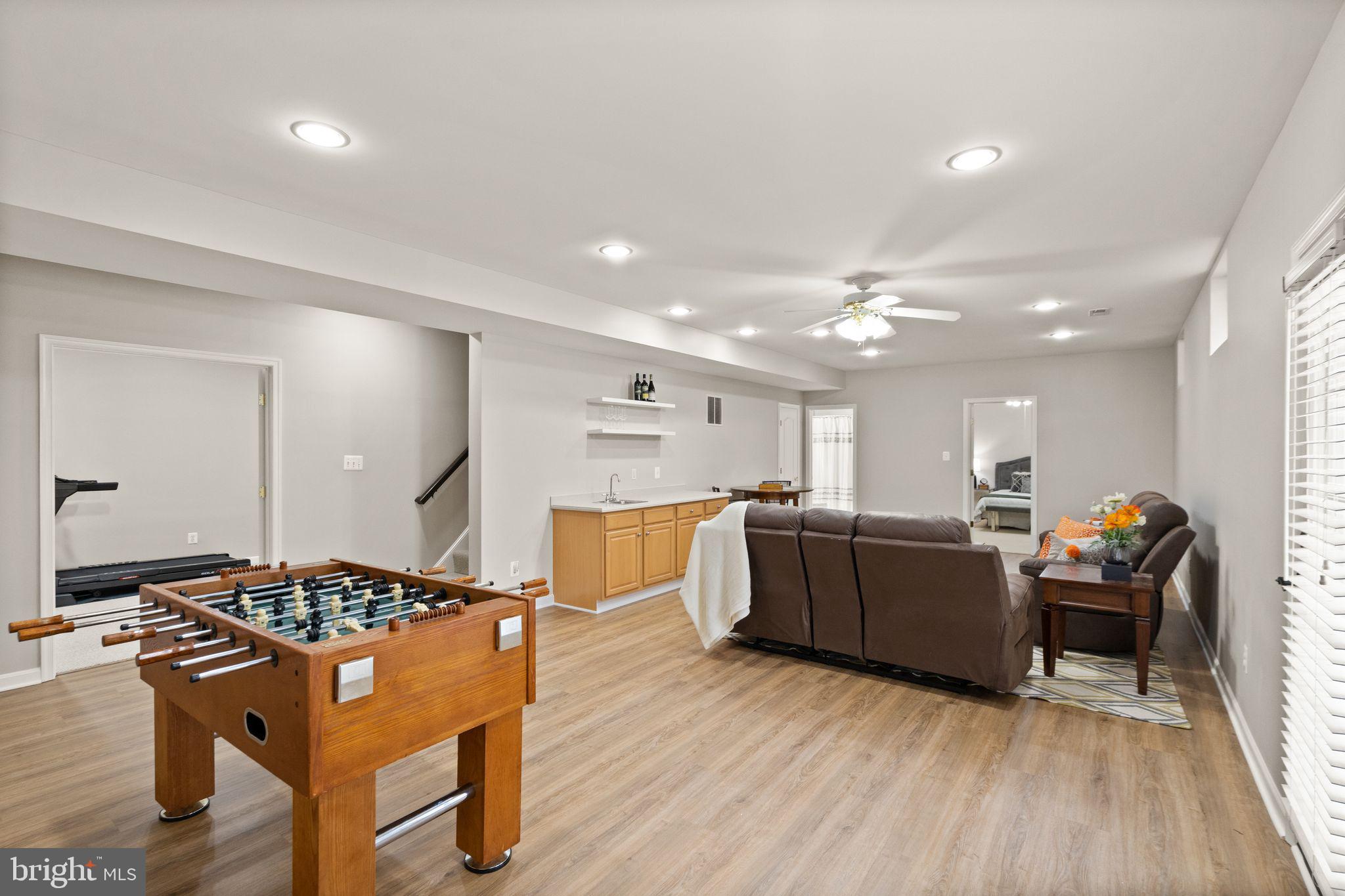 5778 Coachview Ct