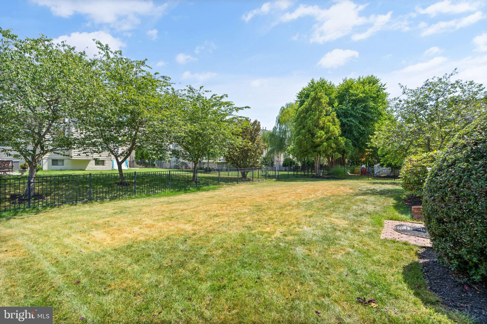5778 Coachview Ct