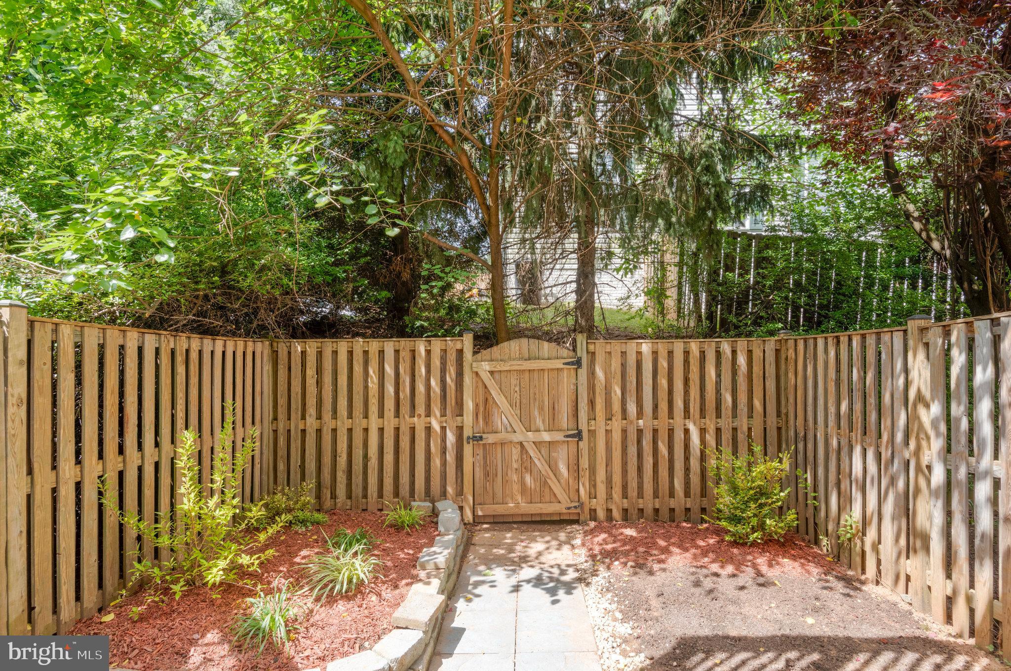 7586 Duneiden Ln