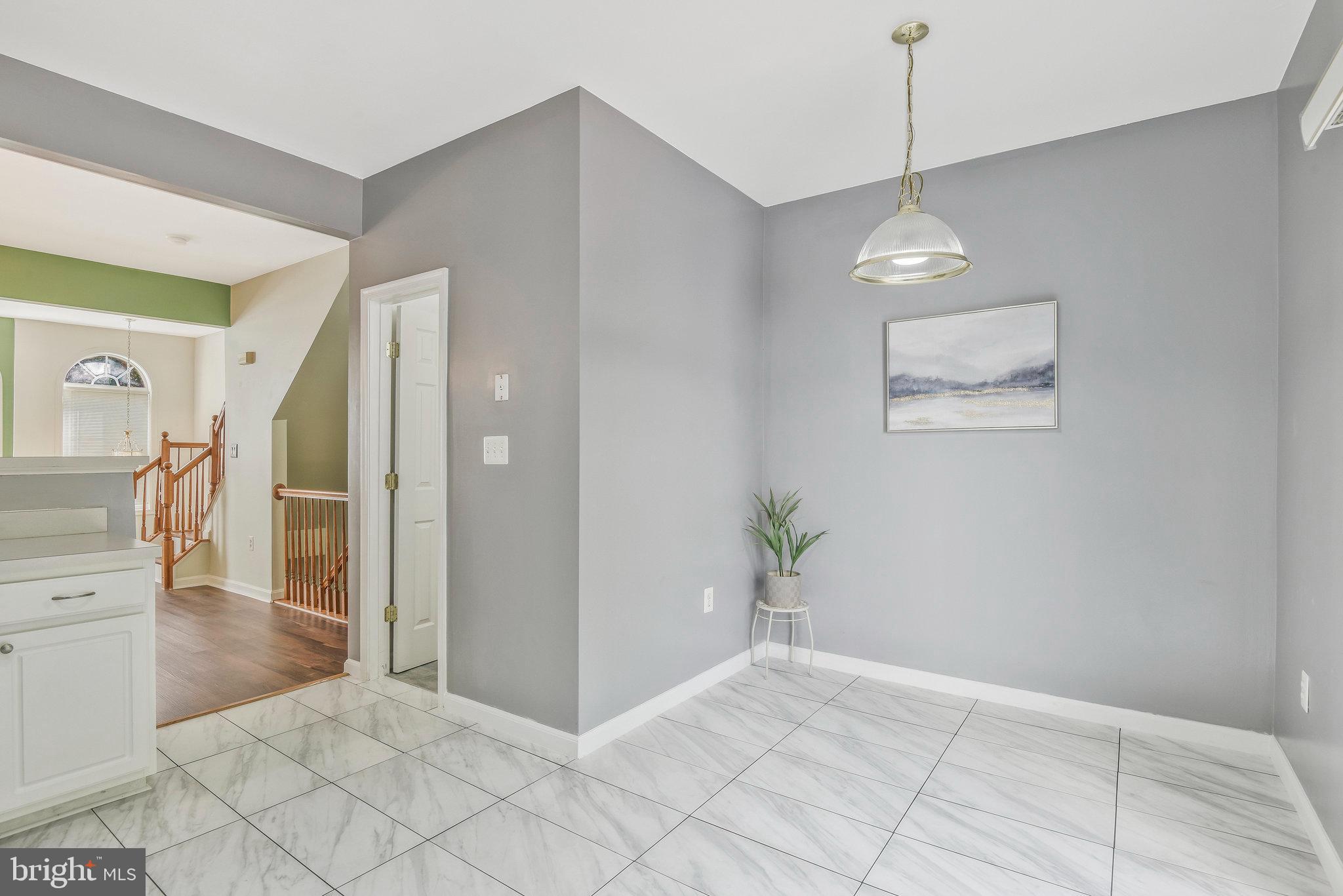 7586 Duneiden Ln