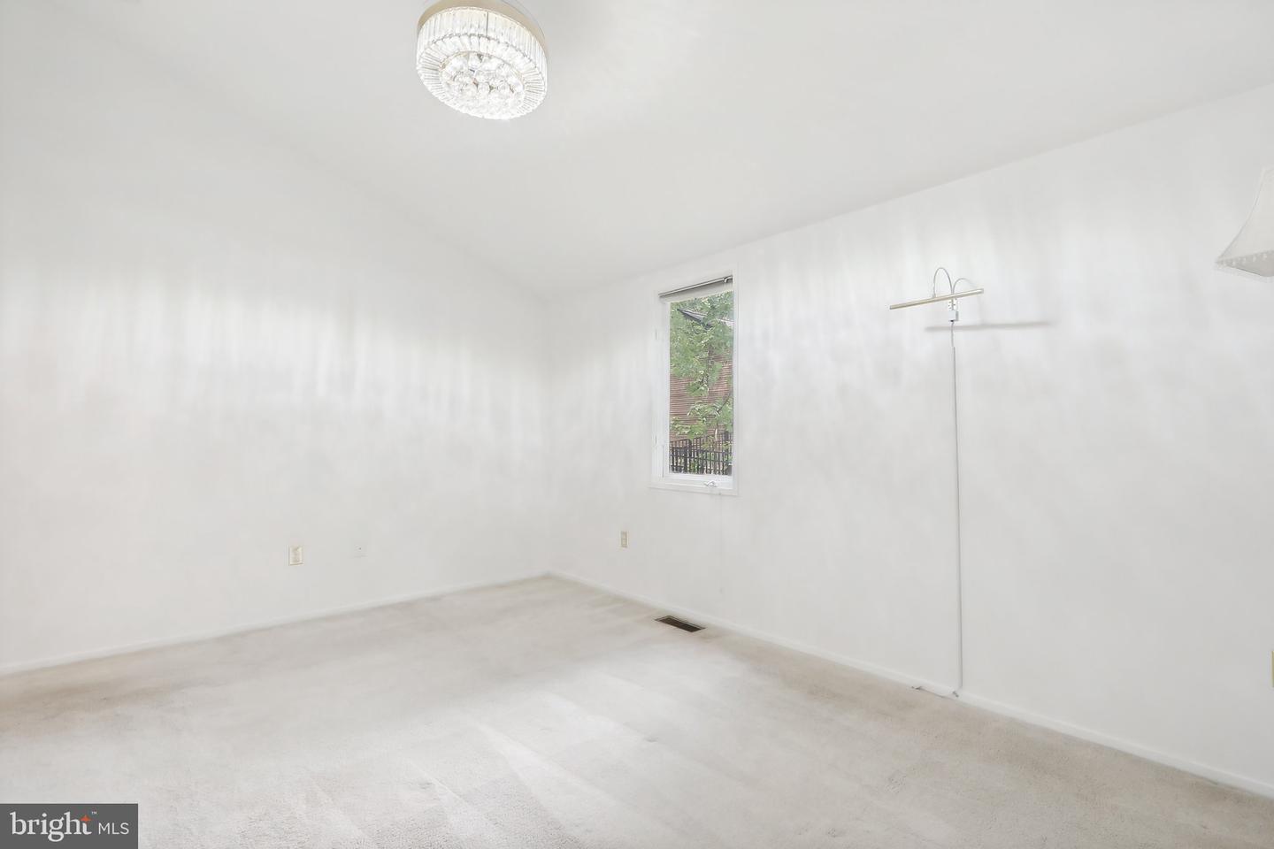 6114 Occoquan Forest Dr