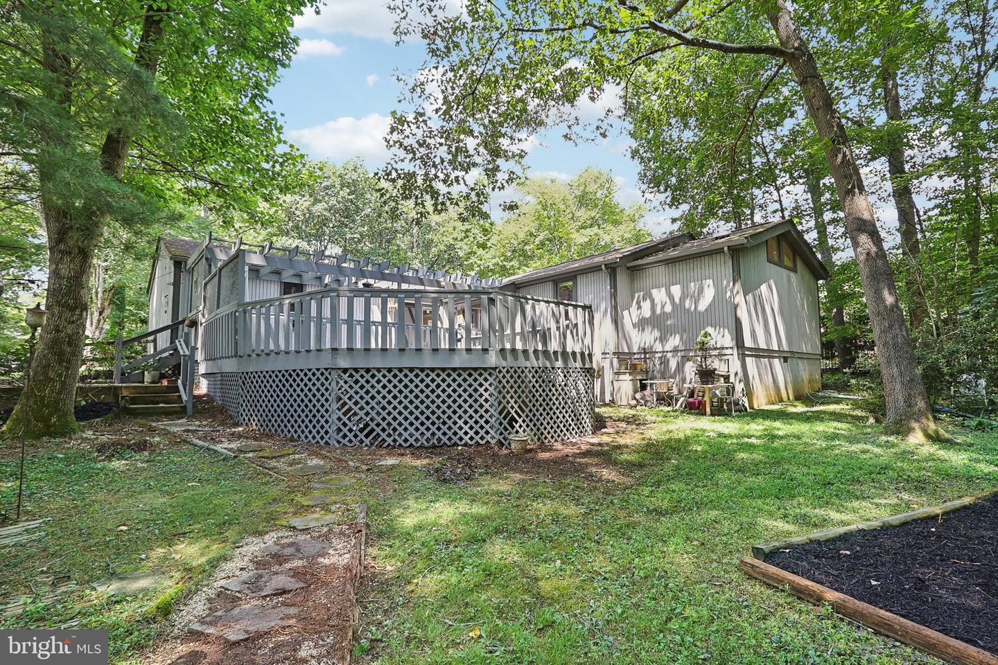 6114 Occoquan Forest Dr