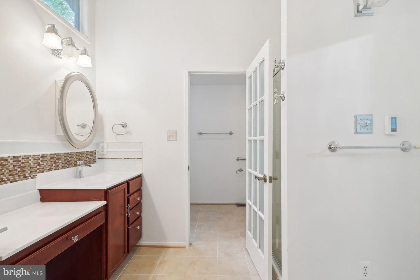 6114 Occoquan Forest Dr
