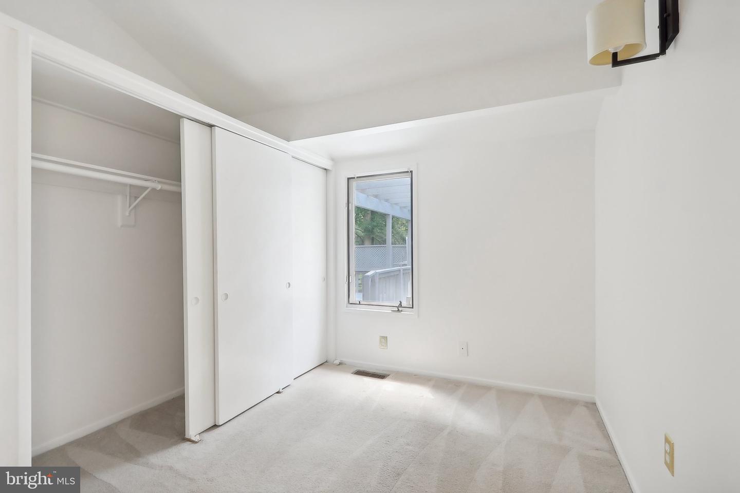 6114 Occoquan Forest Dr