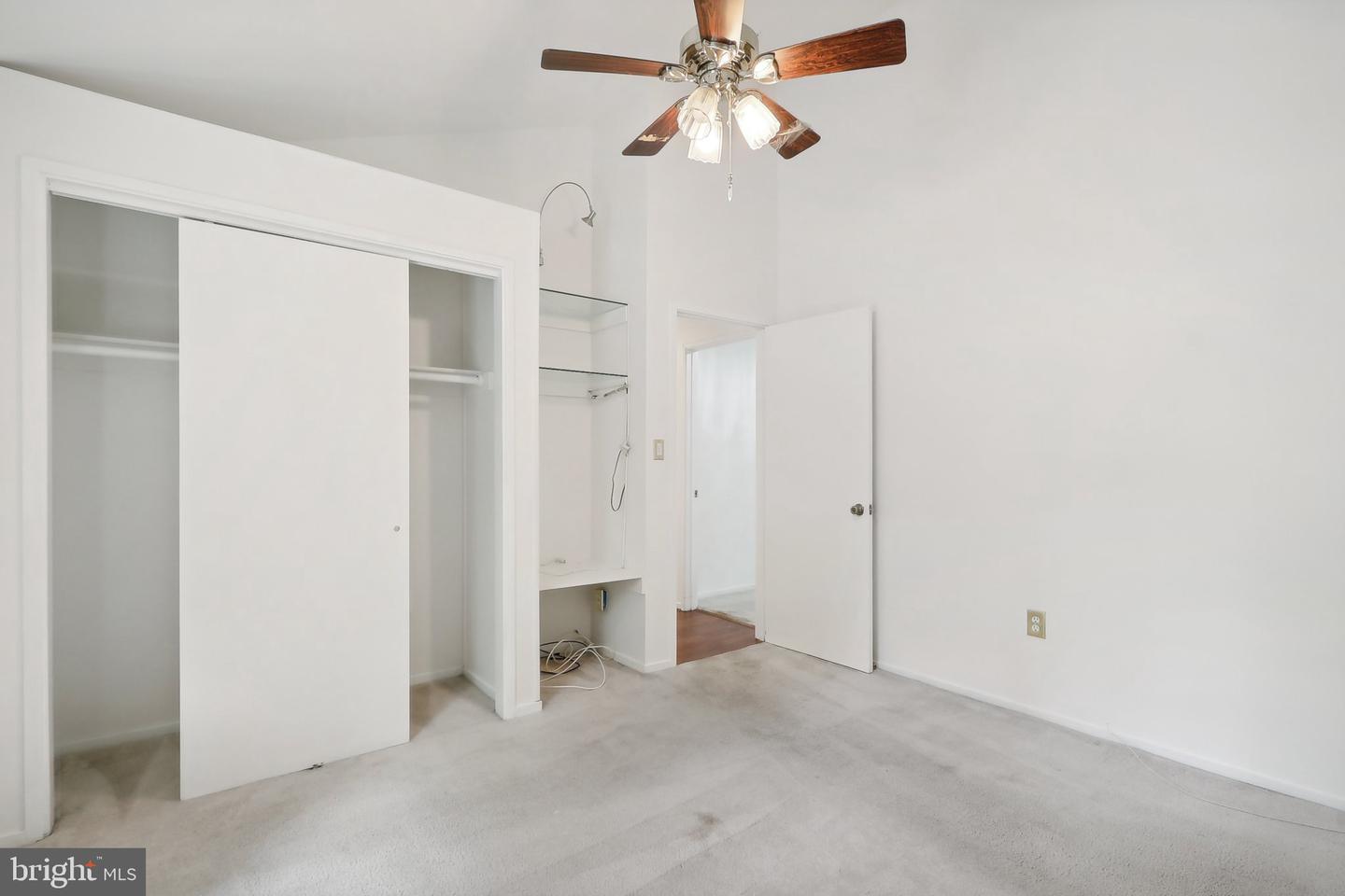 6114 Occoquan Forest Dr