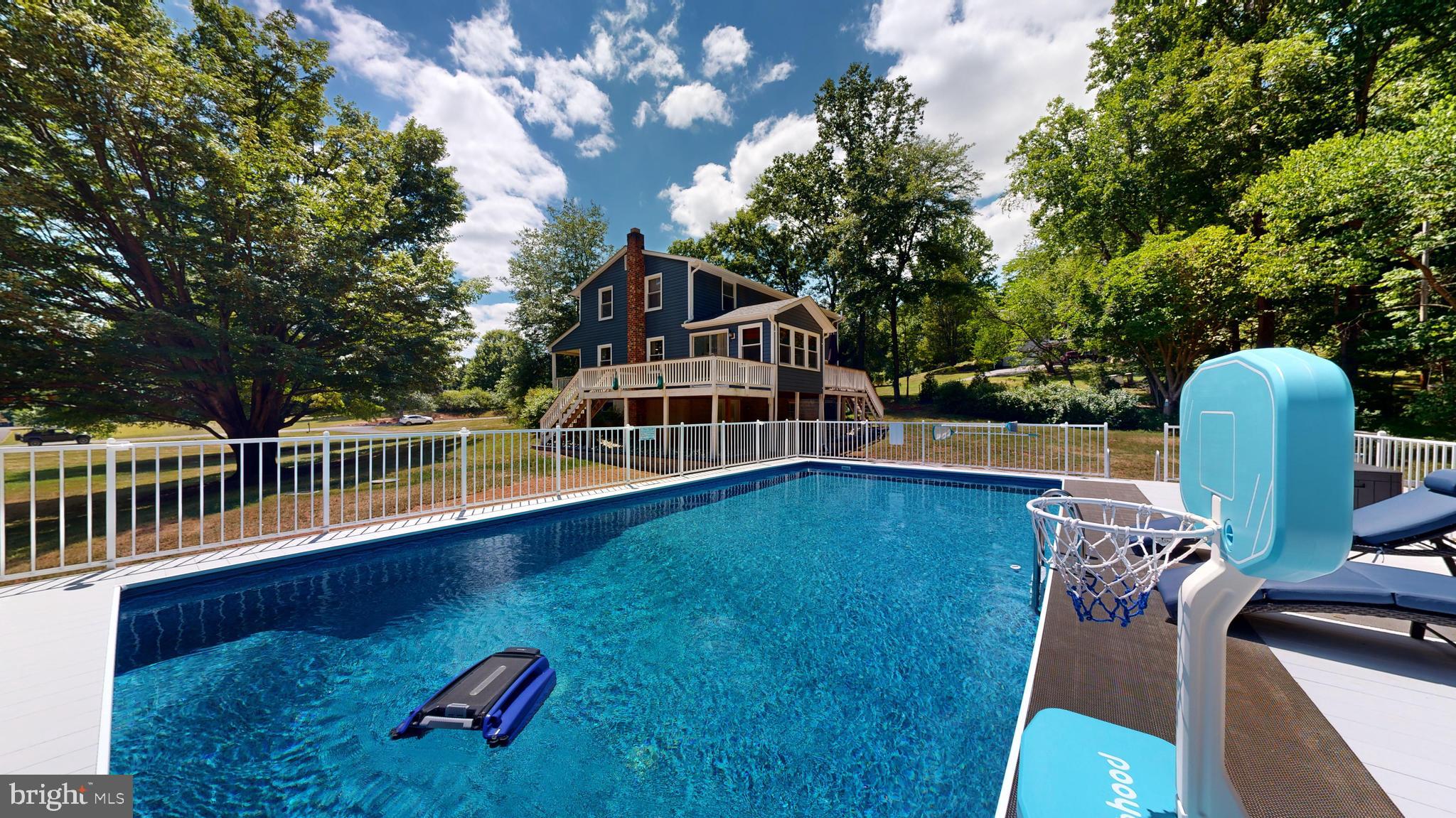 15026 Rolling Ridge Rd
