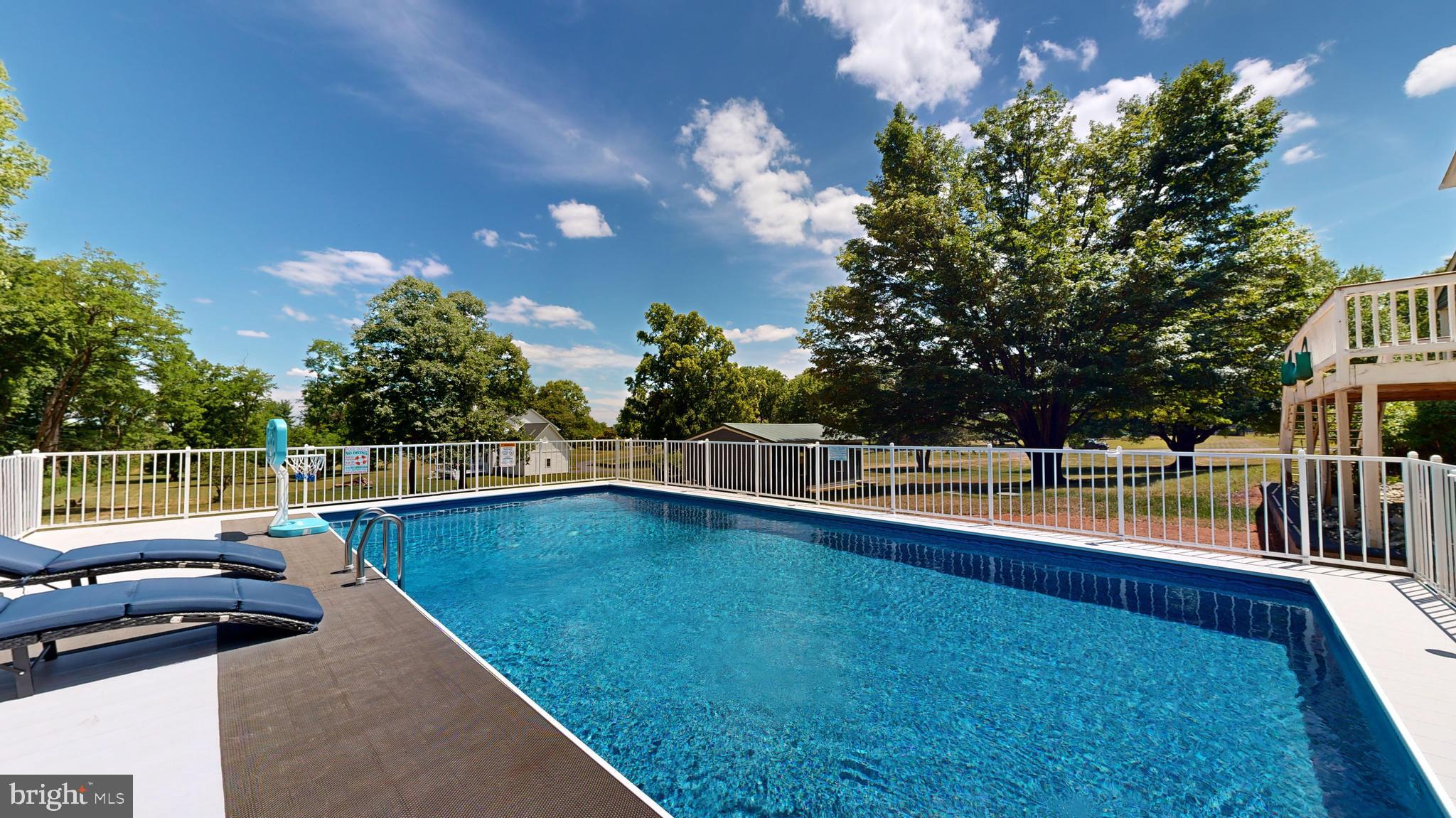 15026 Rolling Ridge Rd
