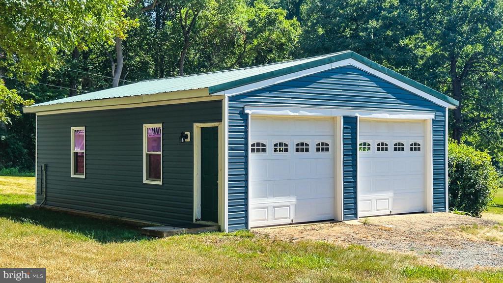 15026 Rolling Ridge Rd