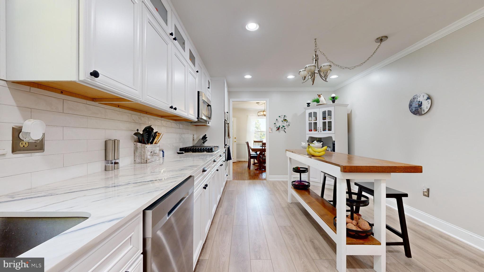 15026 Rolling Ridge Rd