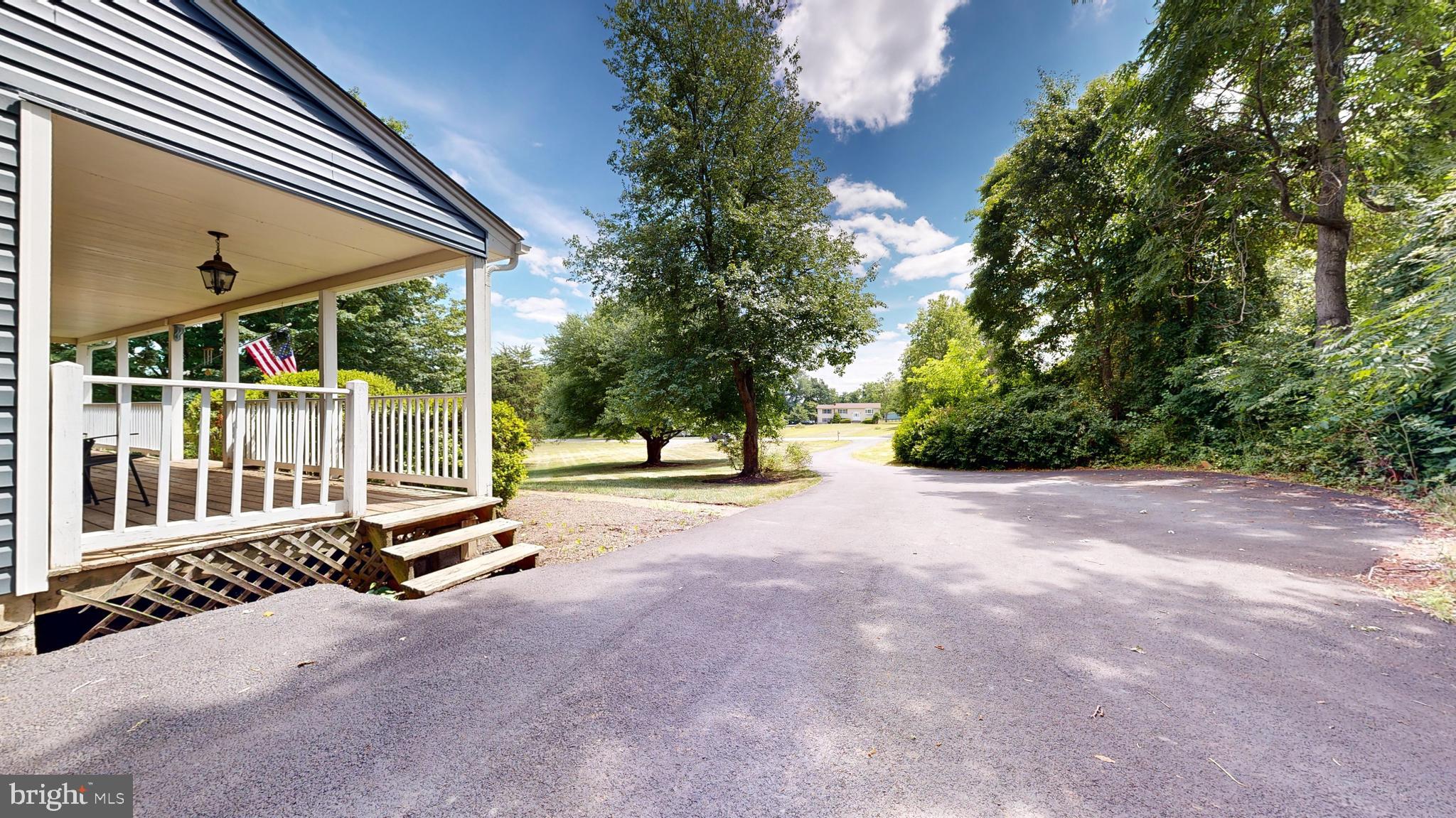 15026 Rolling Ridge Rd