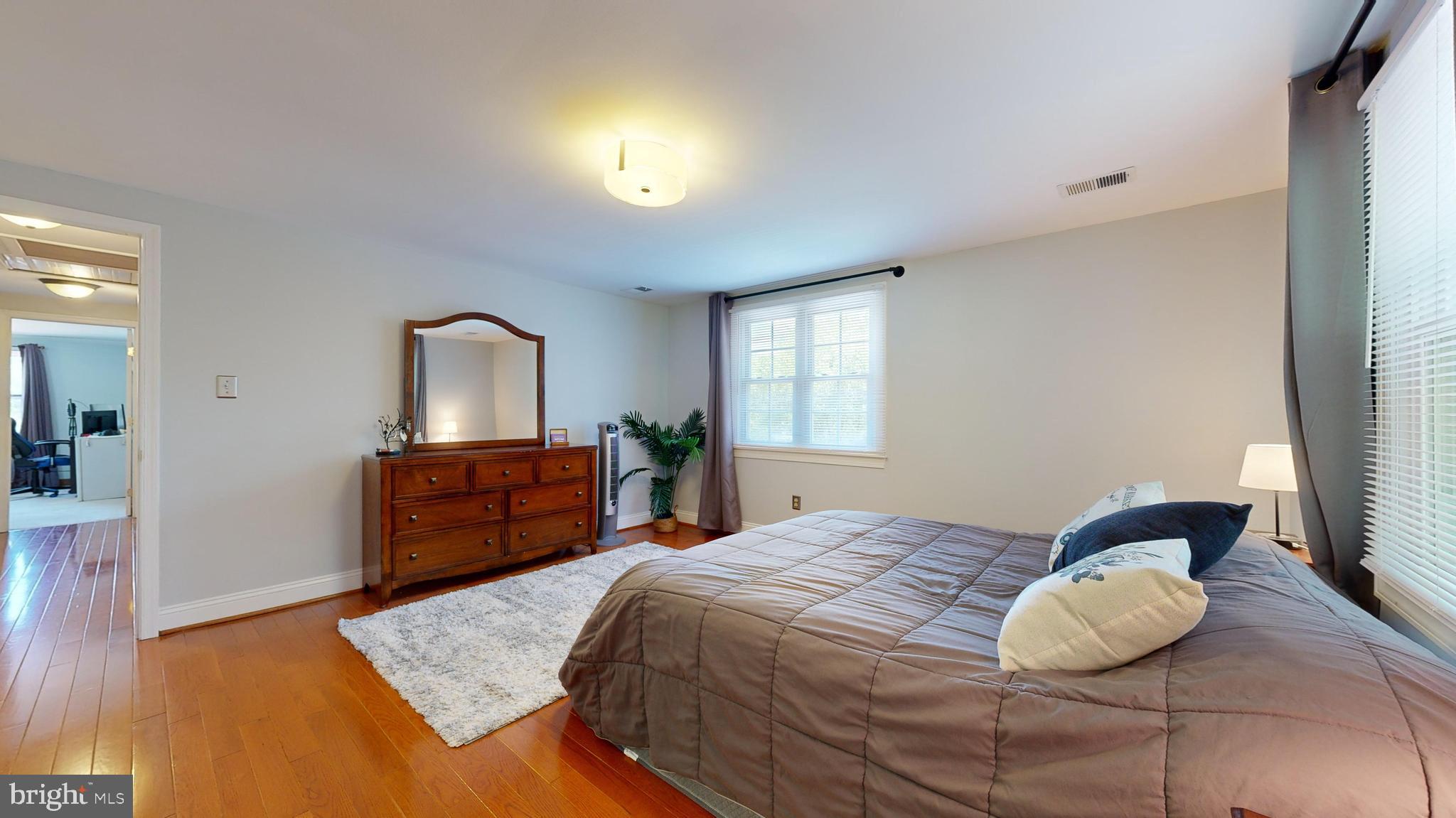 15026 Rolling Ridge Rd