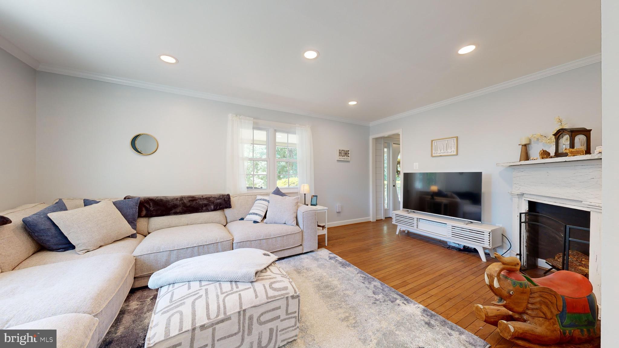 15026 Rolling Ridge Rd