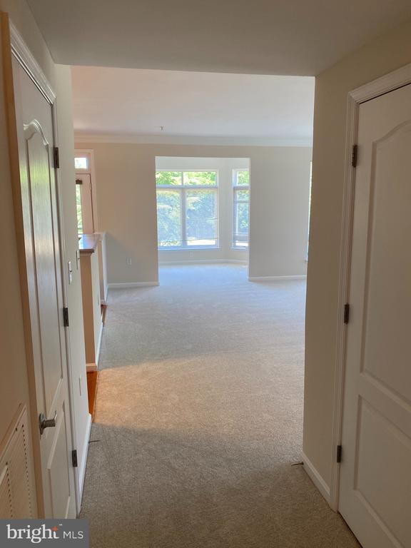 1641 LADUE CT #108