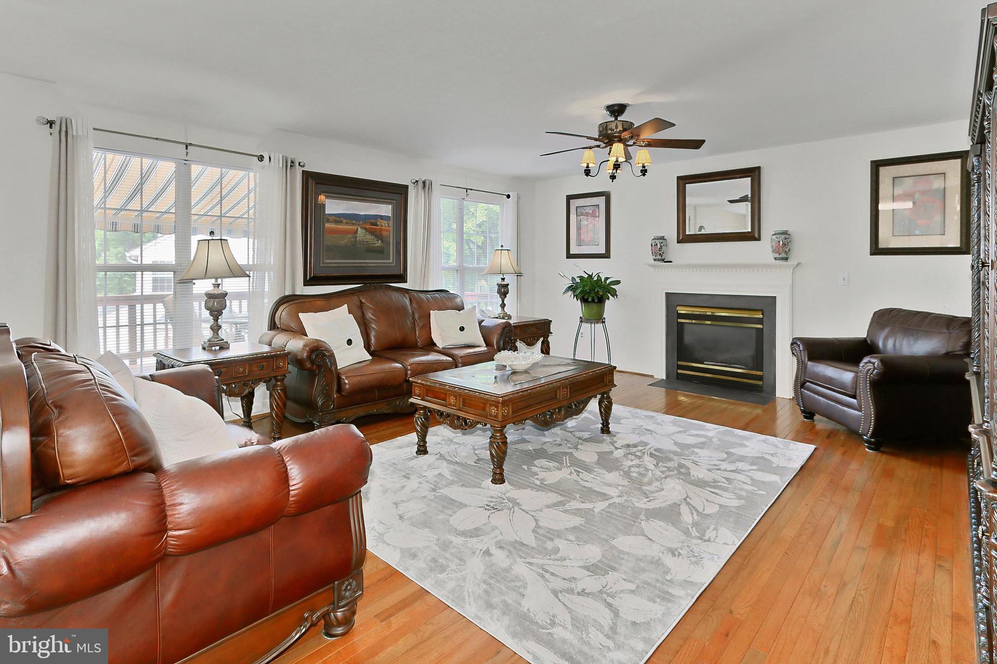 4702 PEARSON DR