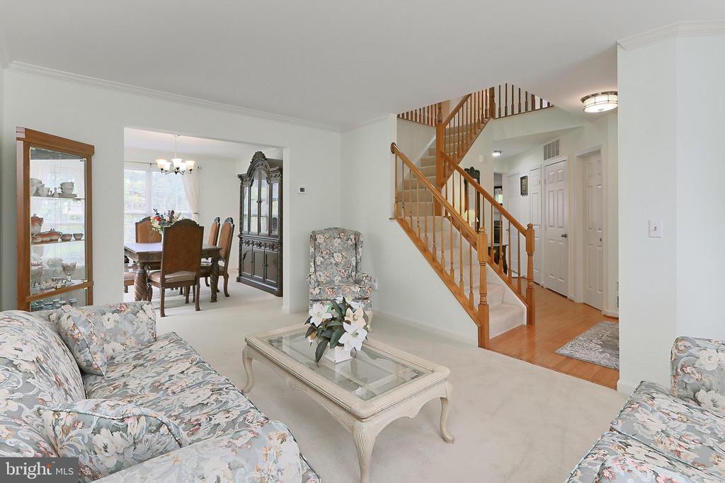 4702 PEARSON DR