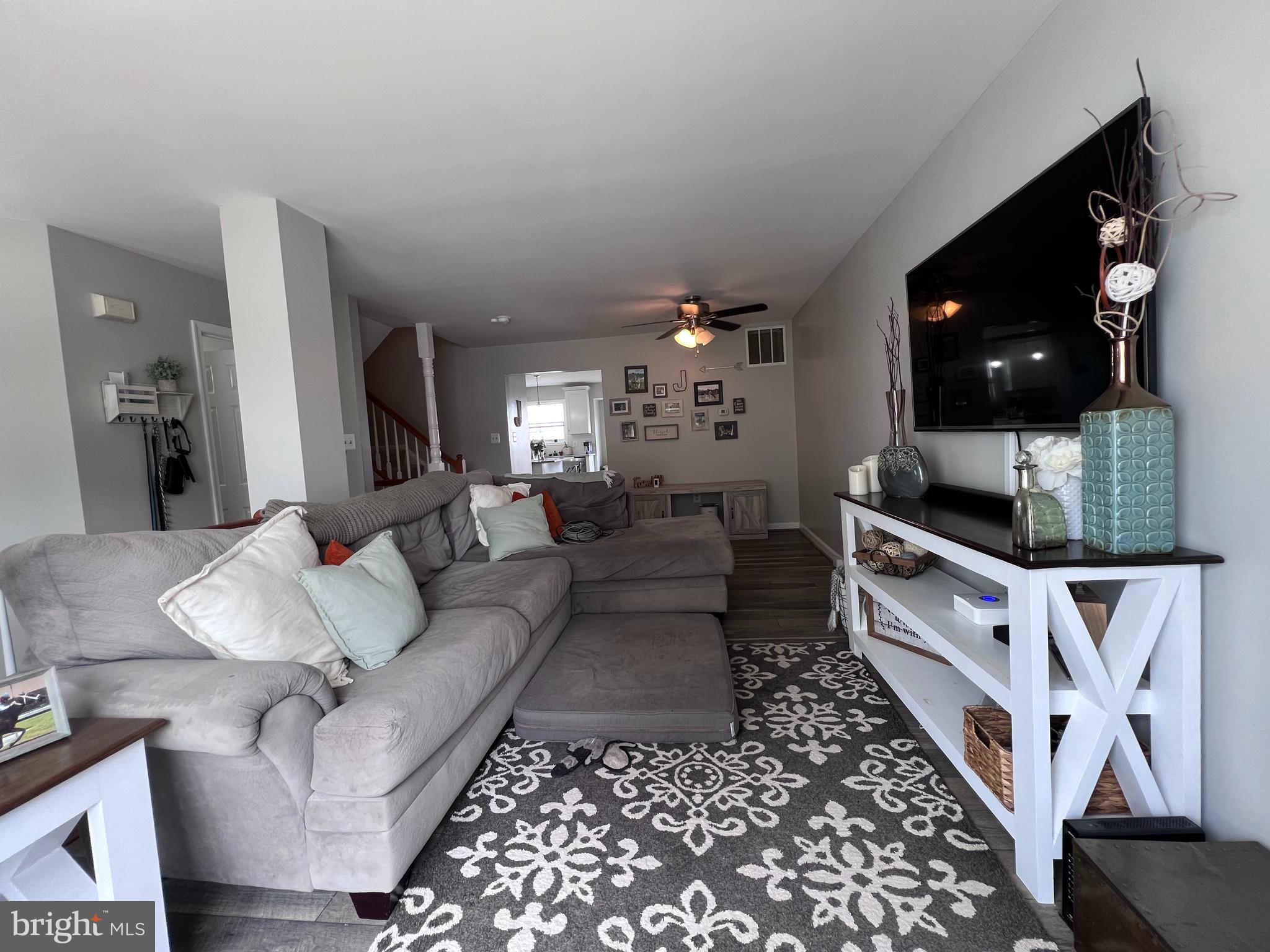 13593 GELDING PL