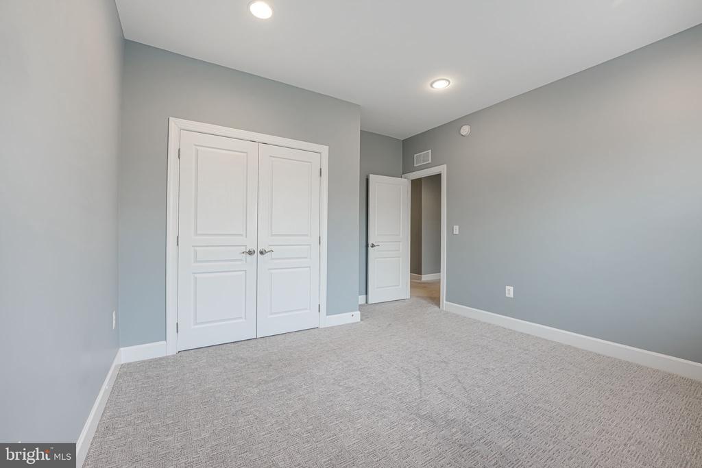 15279 Maribelle Pl