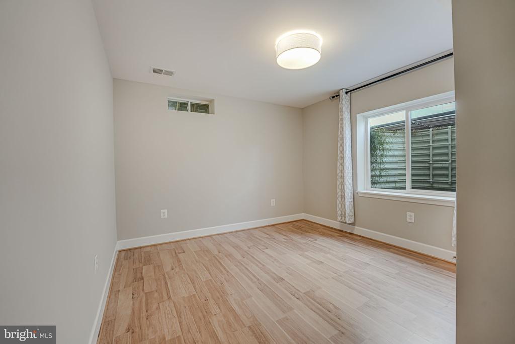 15279 Maribelle Pl