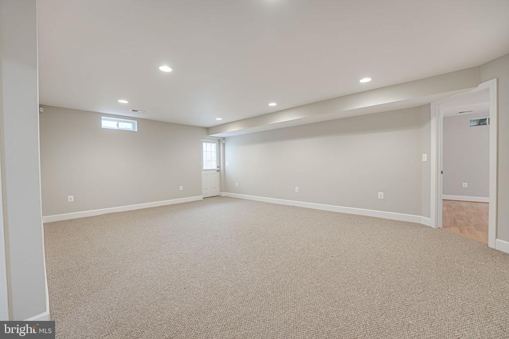 15279 Maribelle Pl