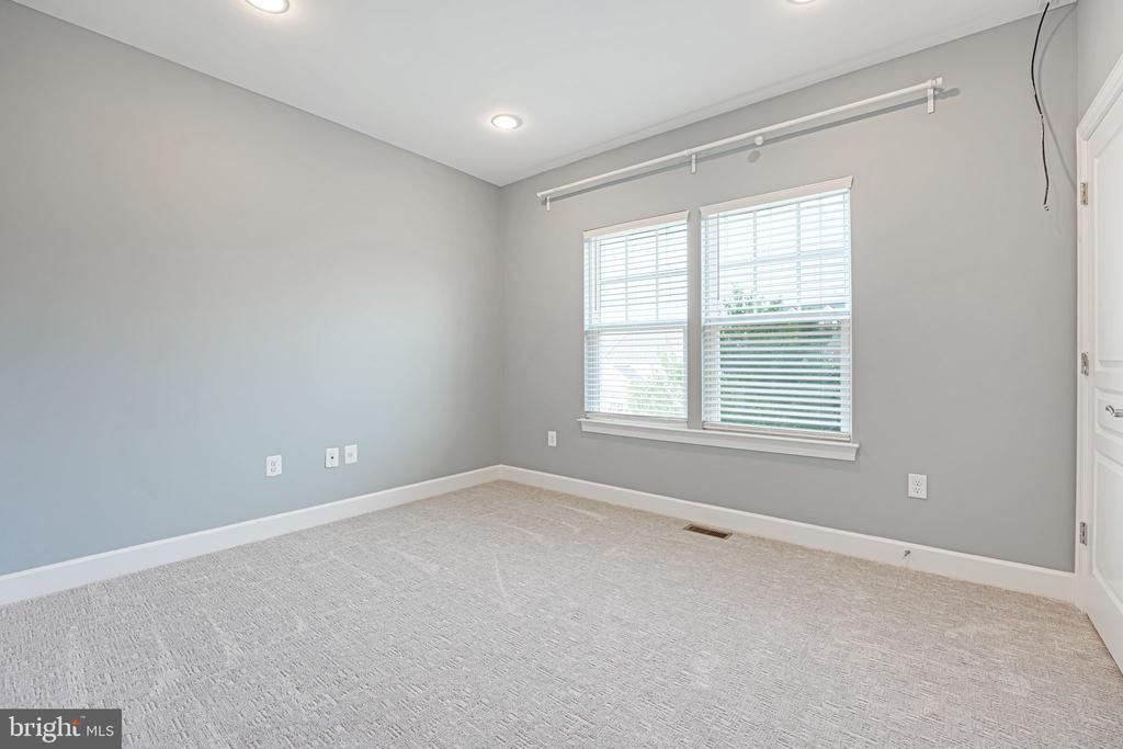 15279 Maribelle Pl