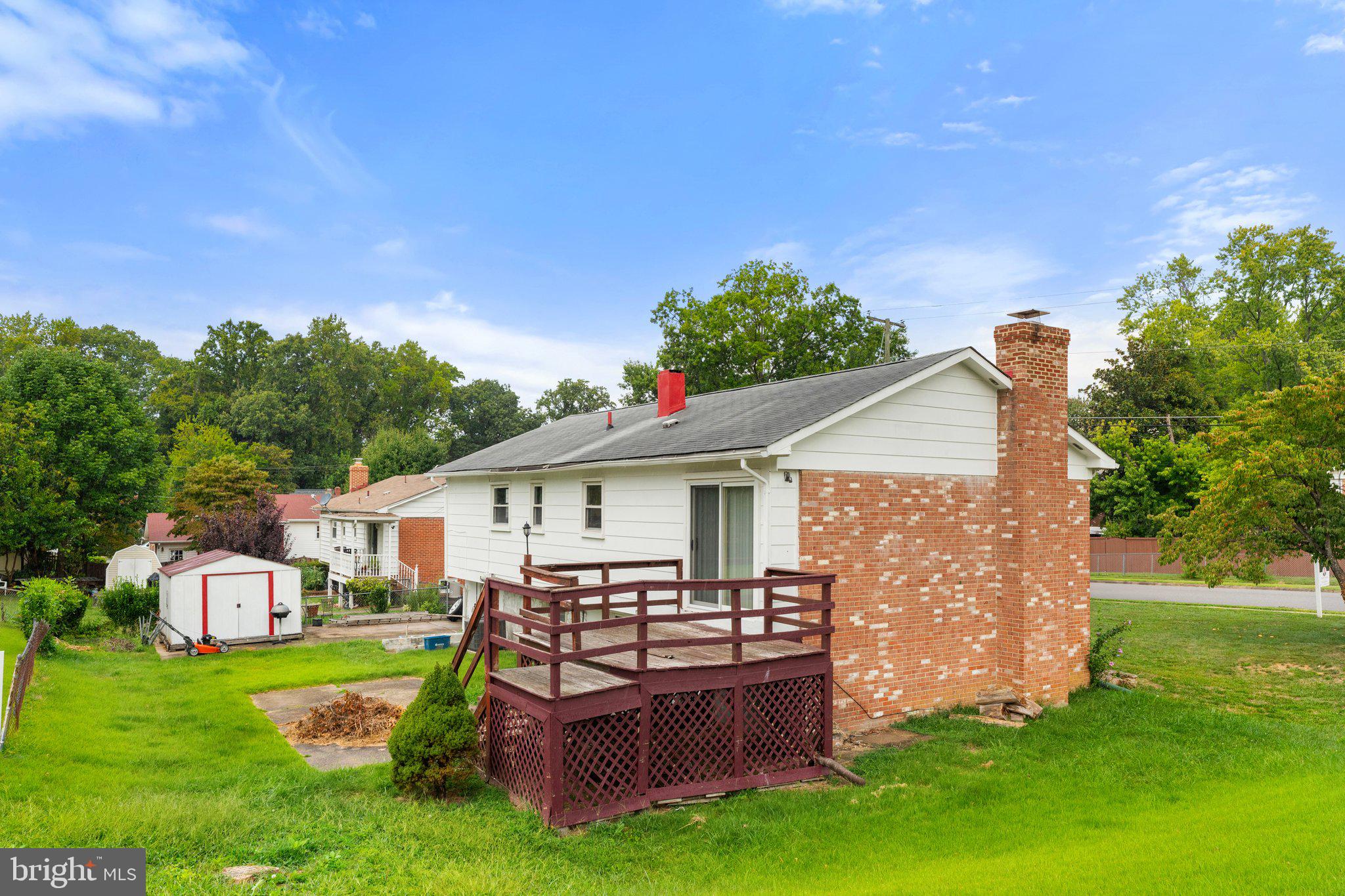 2013 Radford Dr