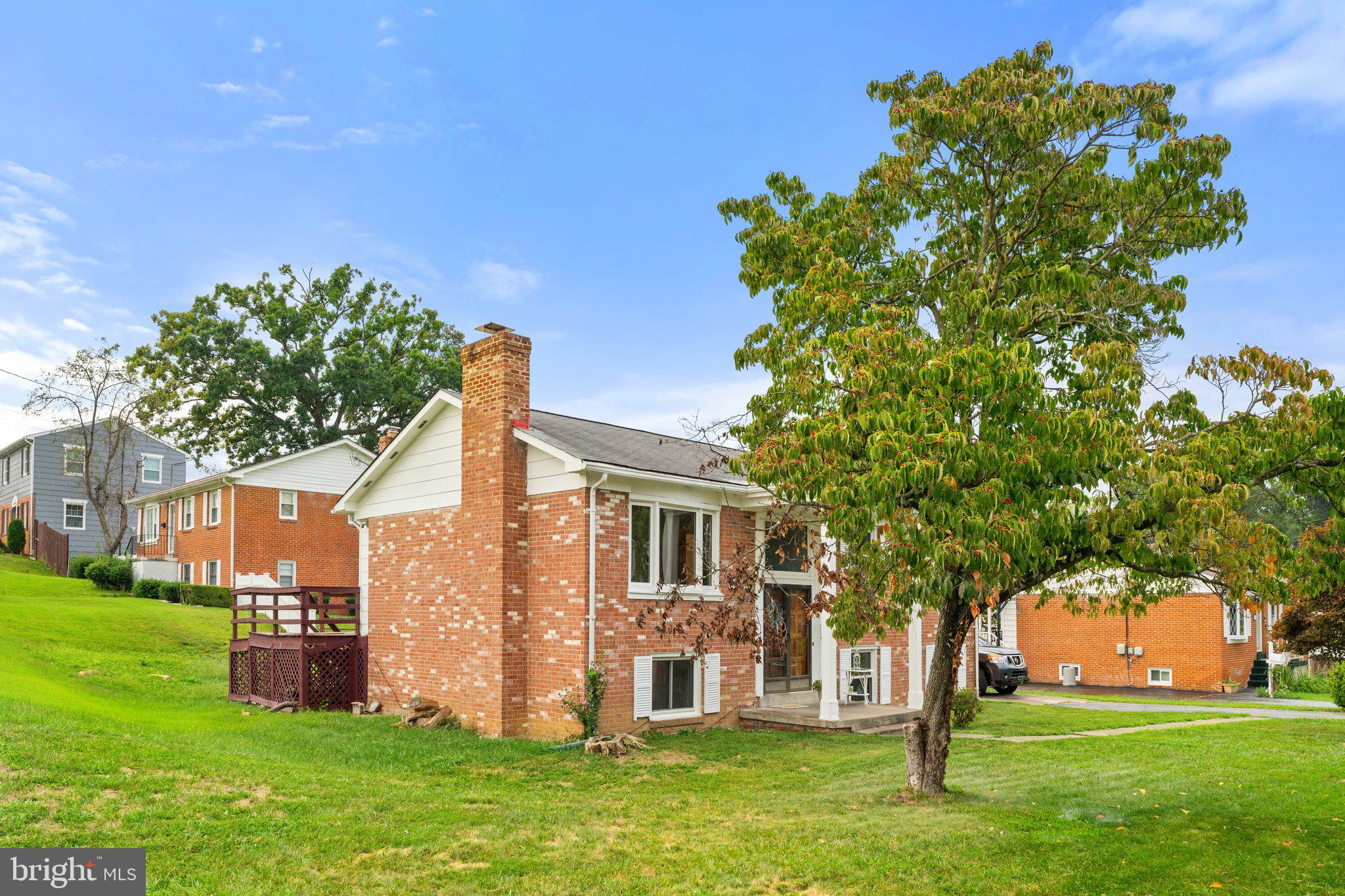 2013 Radford Dr