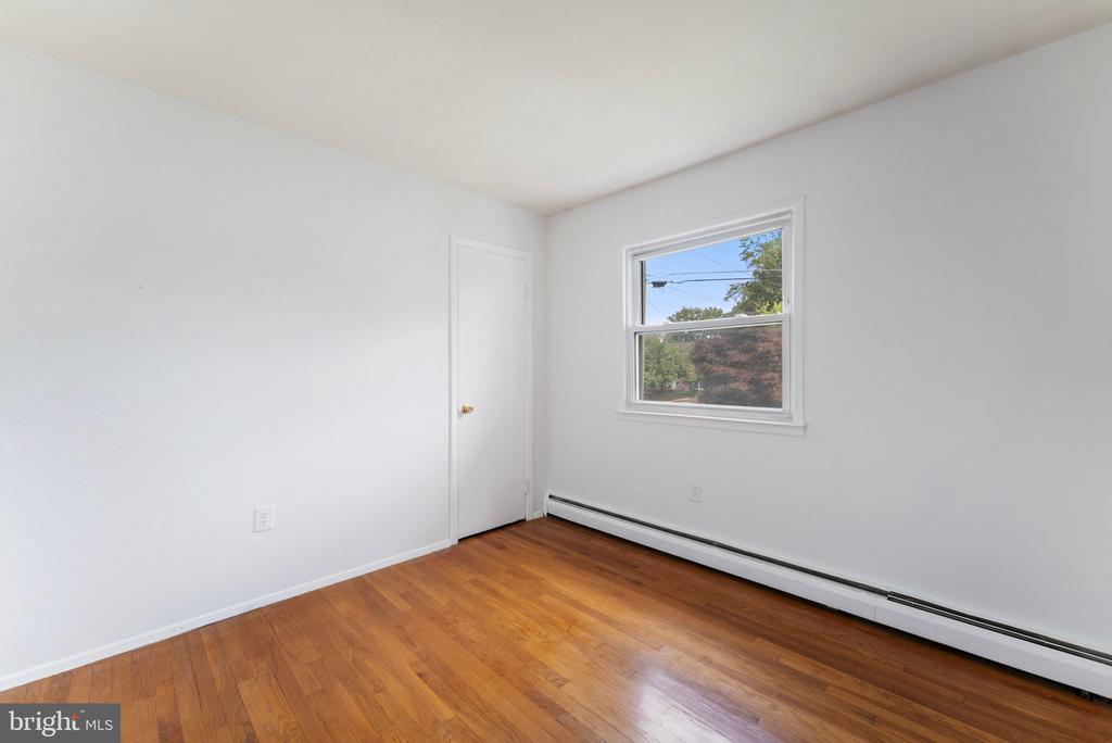 2013 Radford Dr