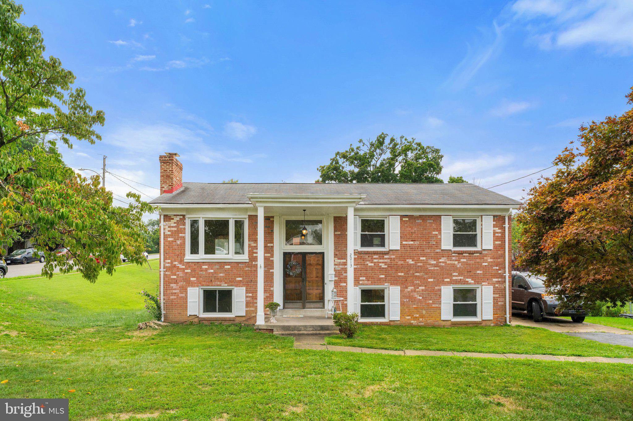 2013 Radford Dr