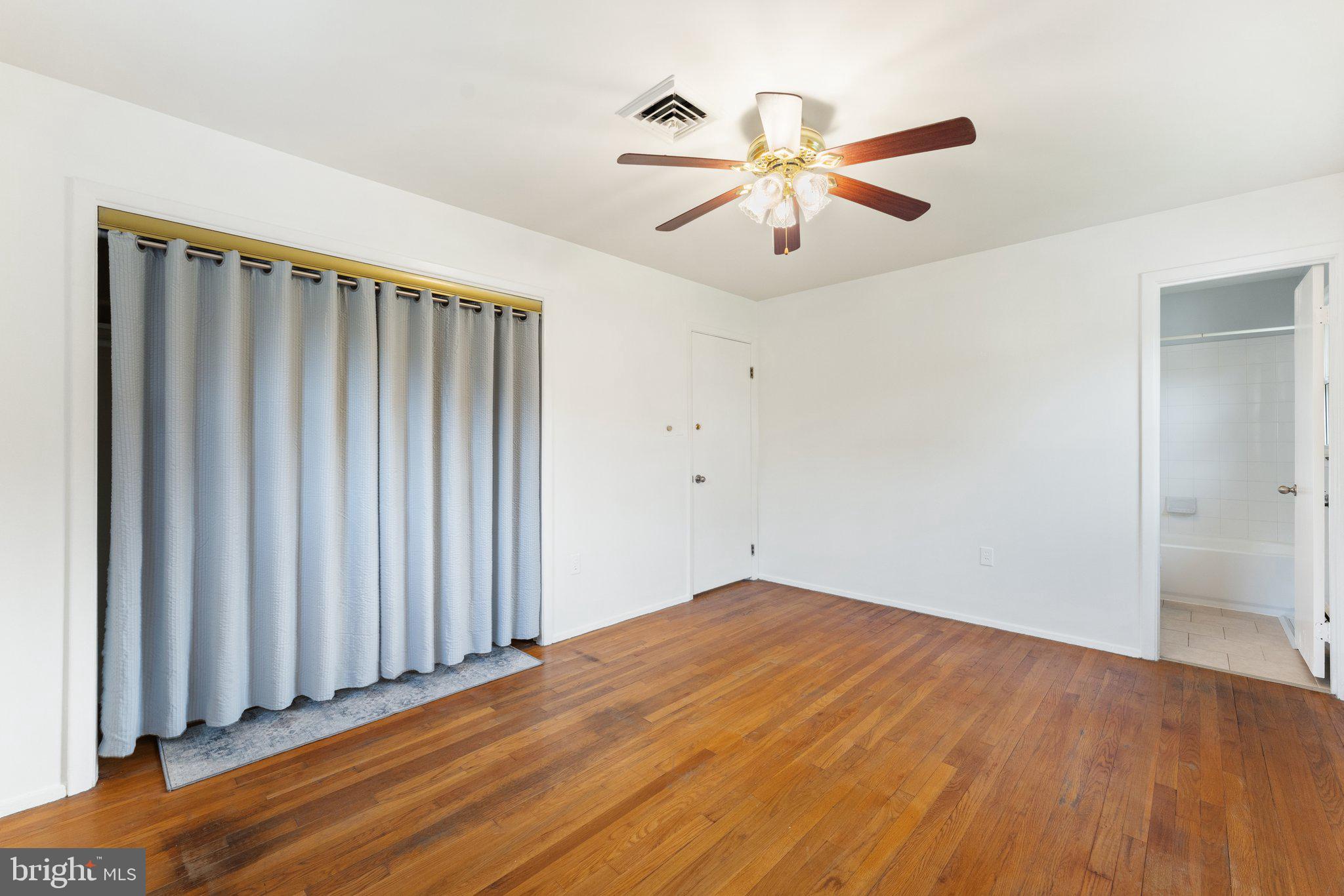 2013 Radford Dr