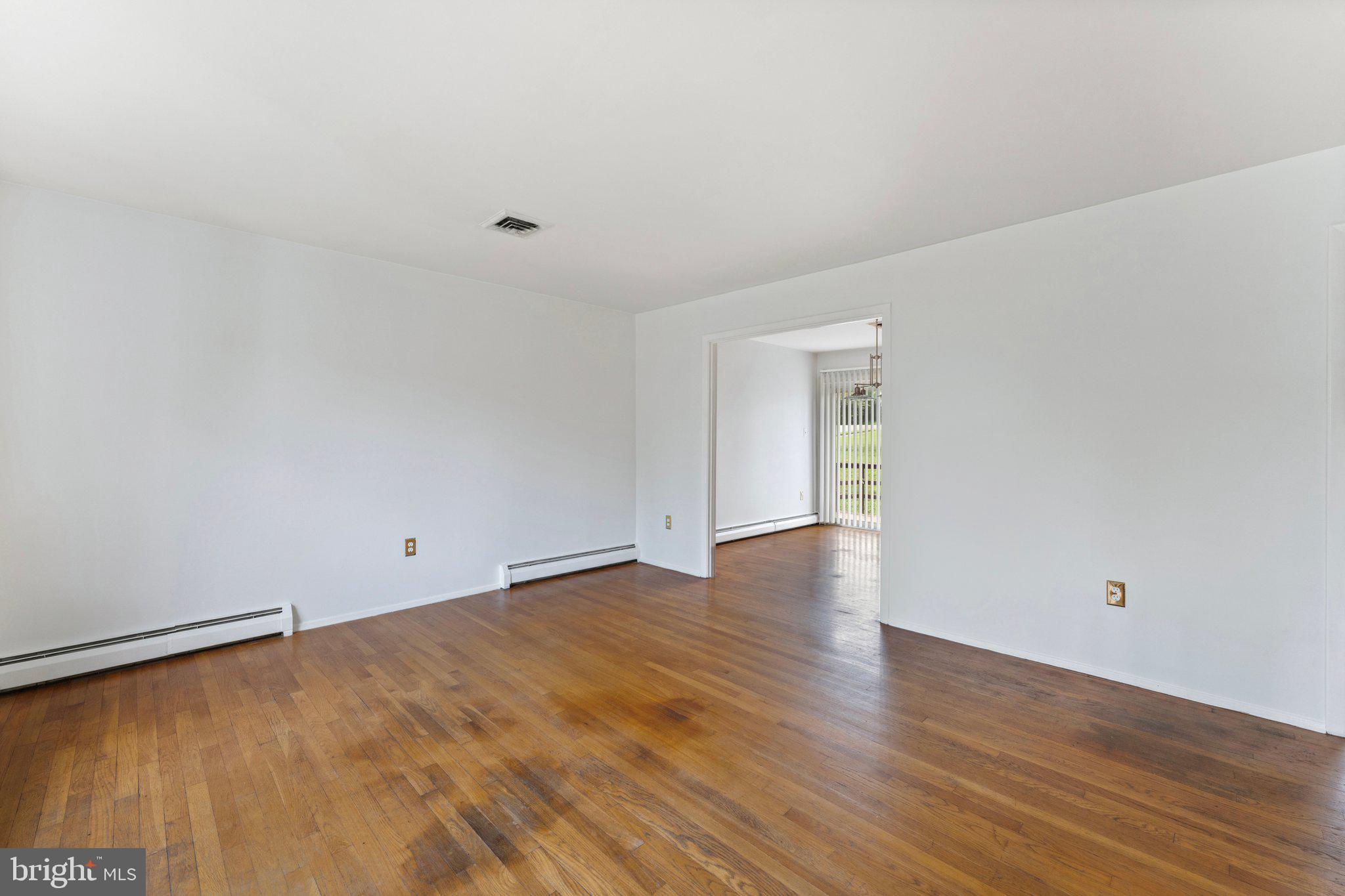 2013 Radford Dr