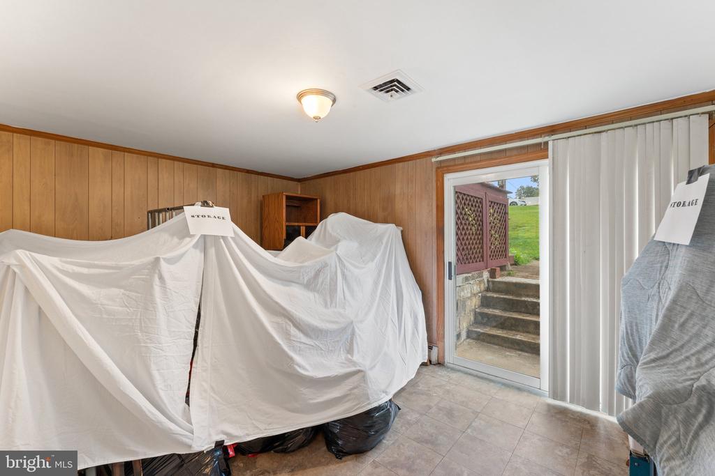 2013 Radford Dr