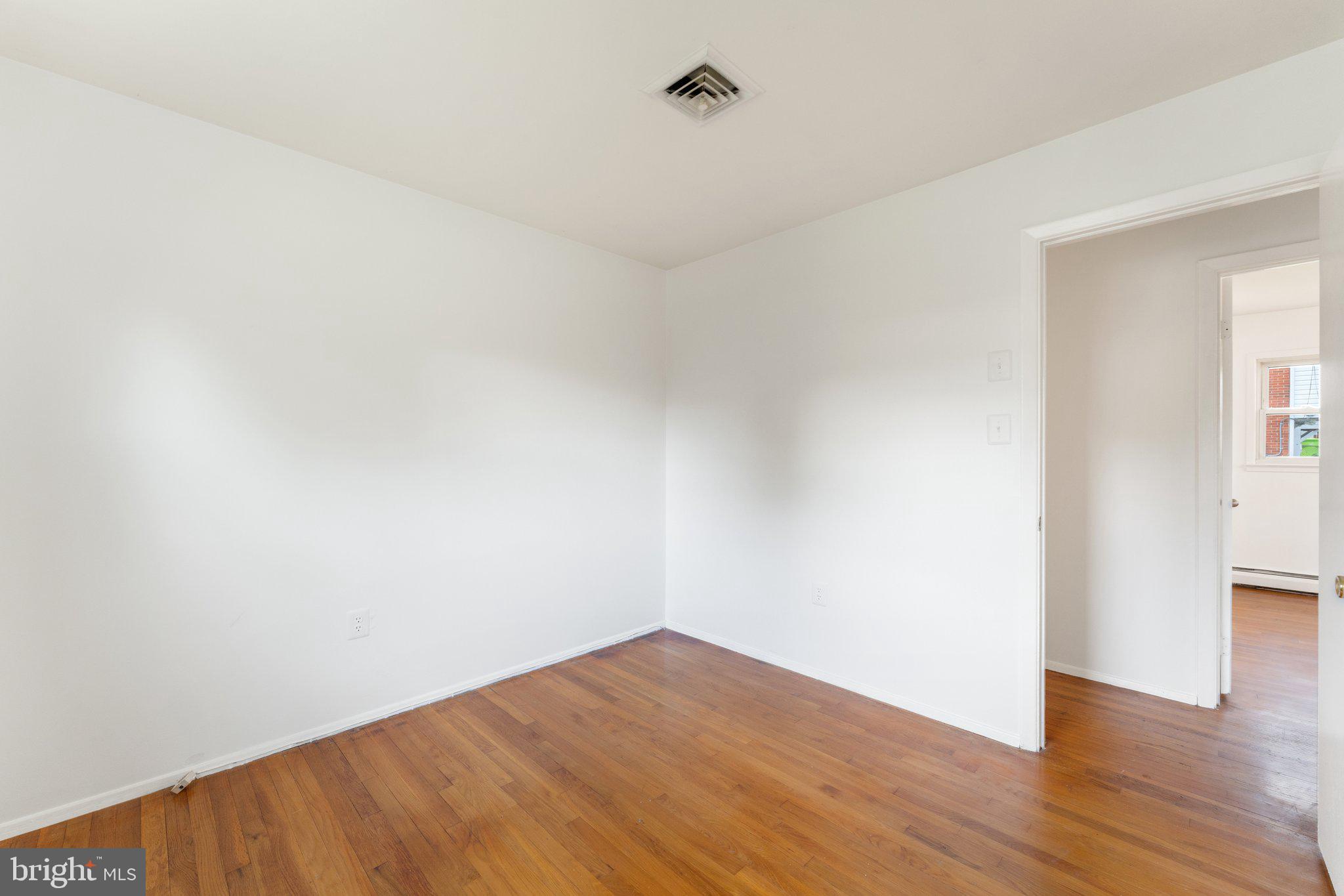 2013 Radford Dr
