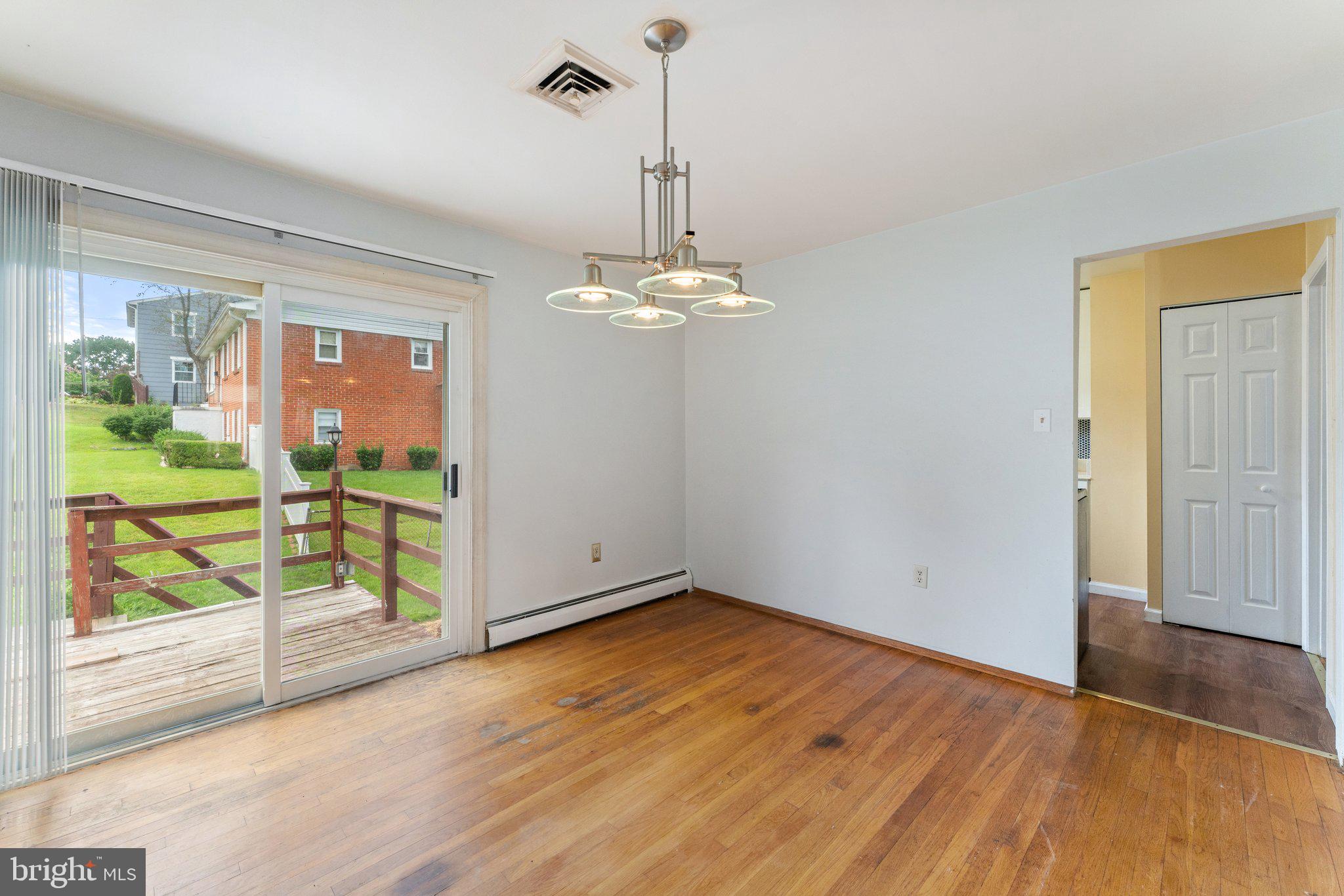 2013 Radford Dr