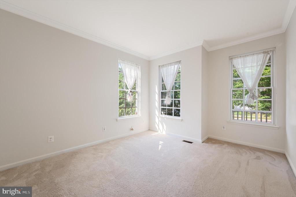 10741 JEB STUART CT