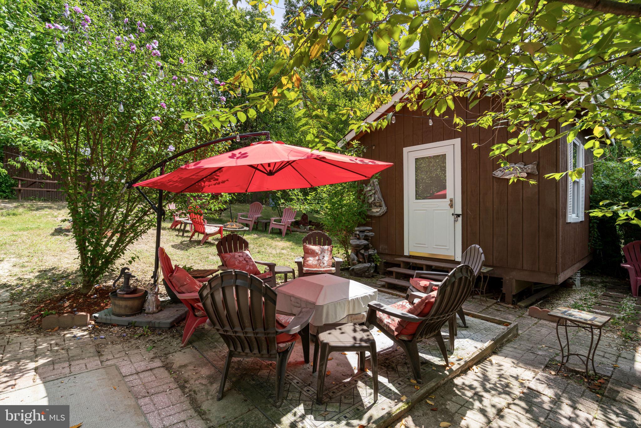 2402 Sagamore Ct