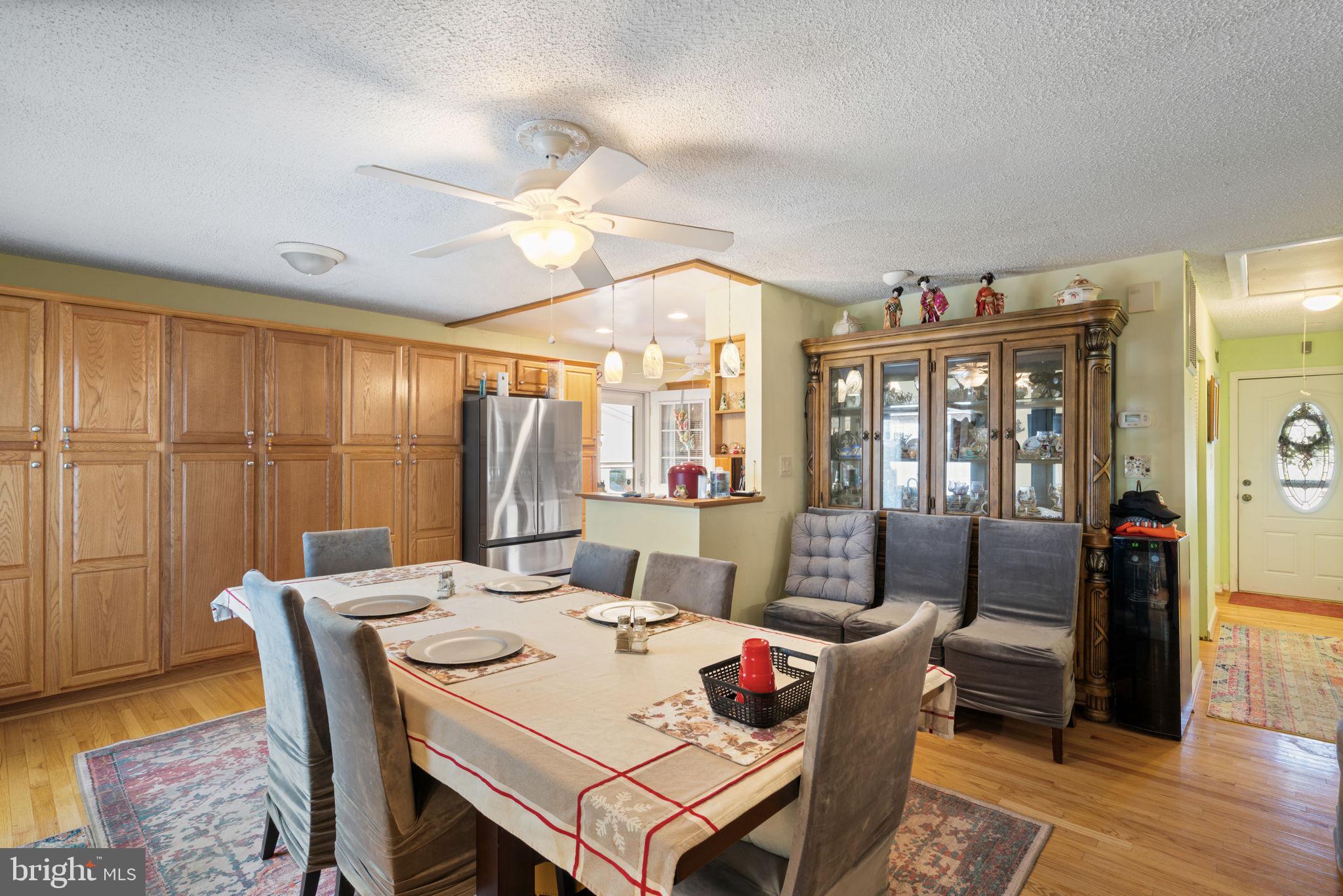 2402 Sagamore Ct