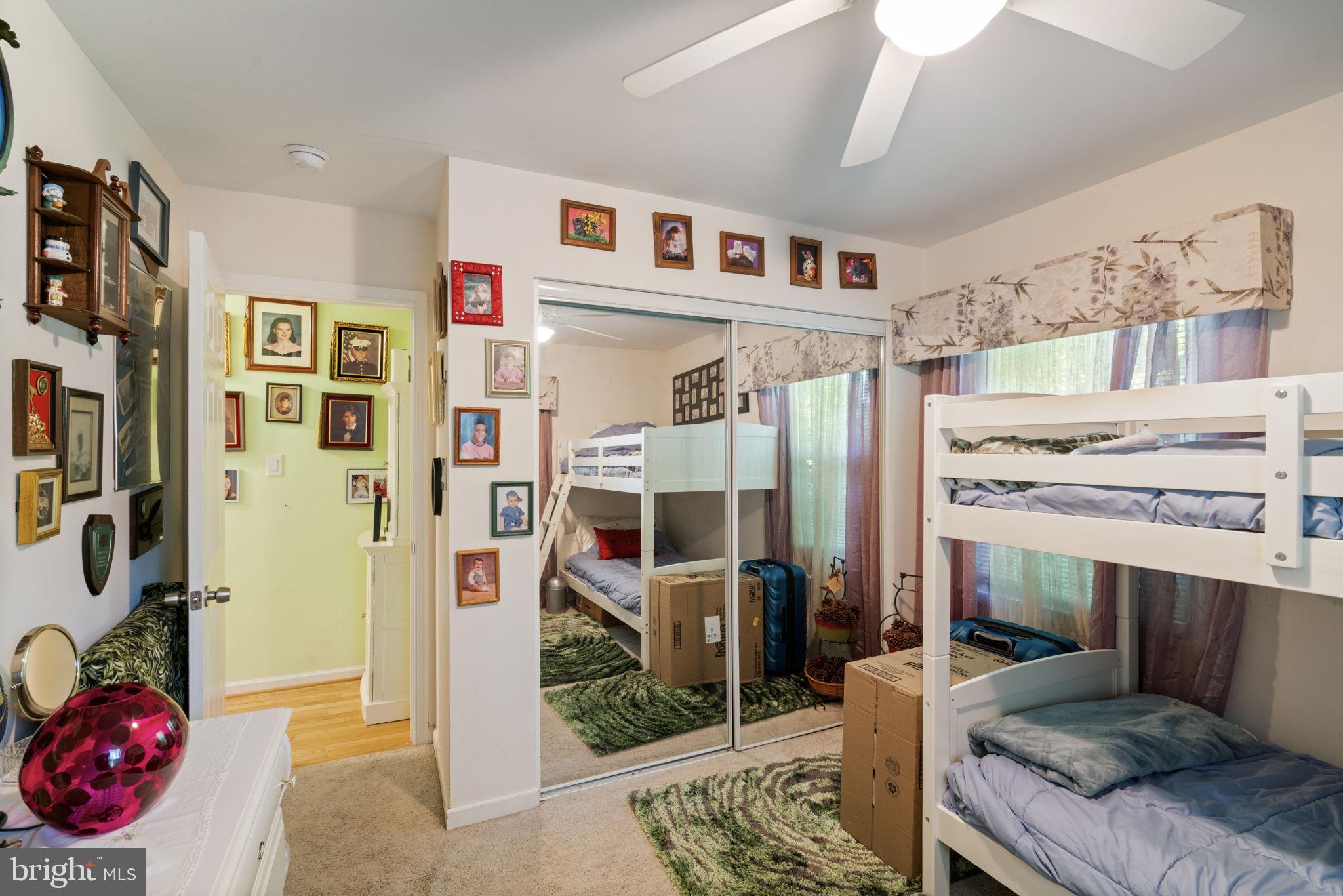 2402 Sagamore Ct