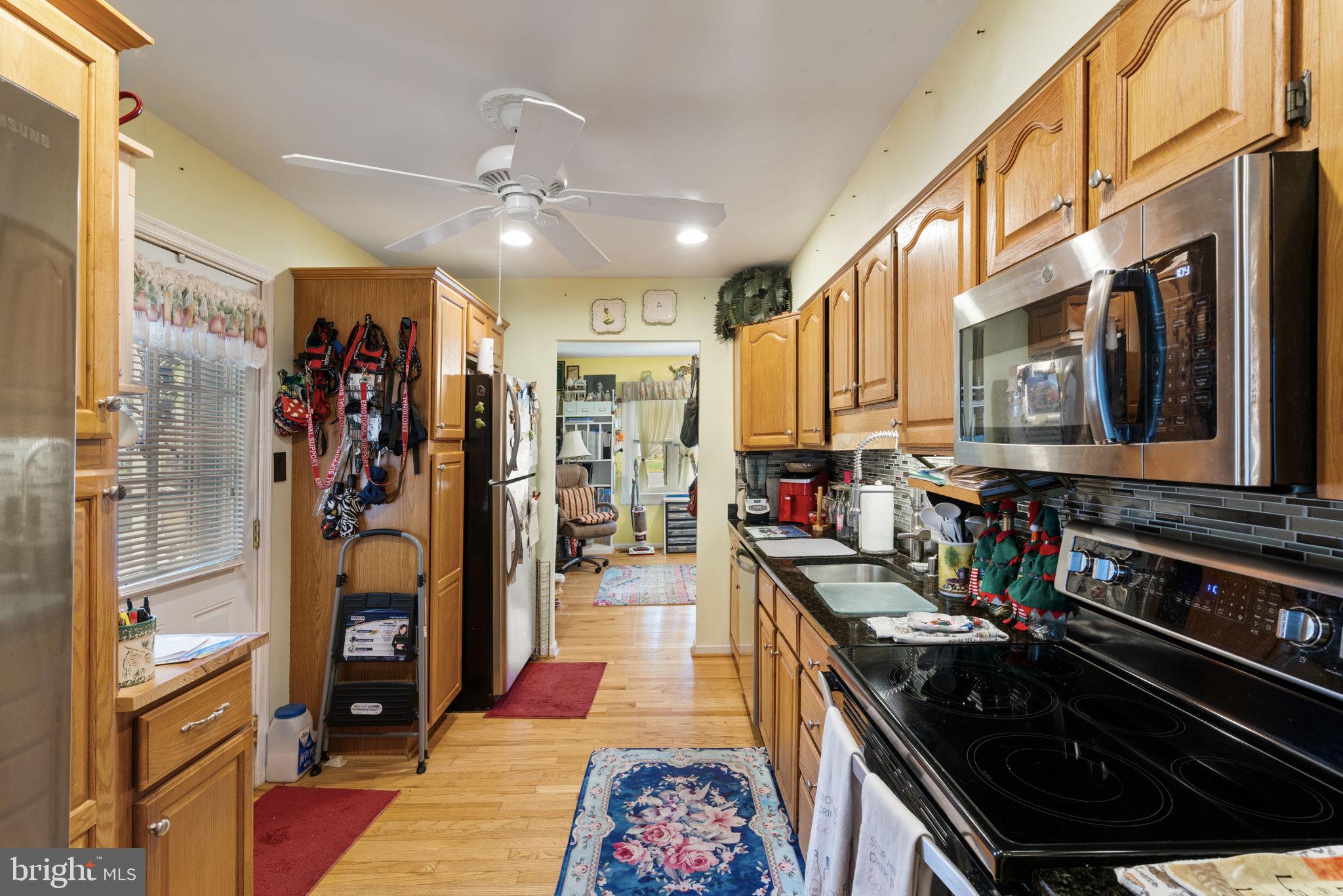 2402 Sagamore Ct