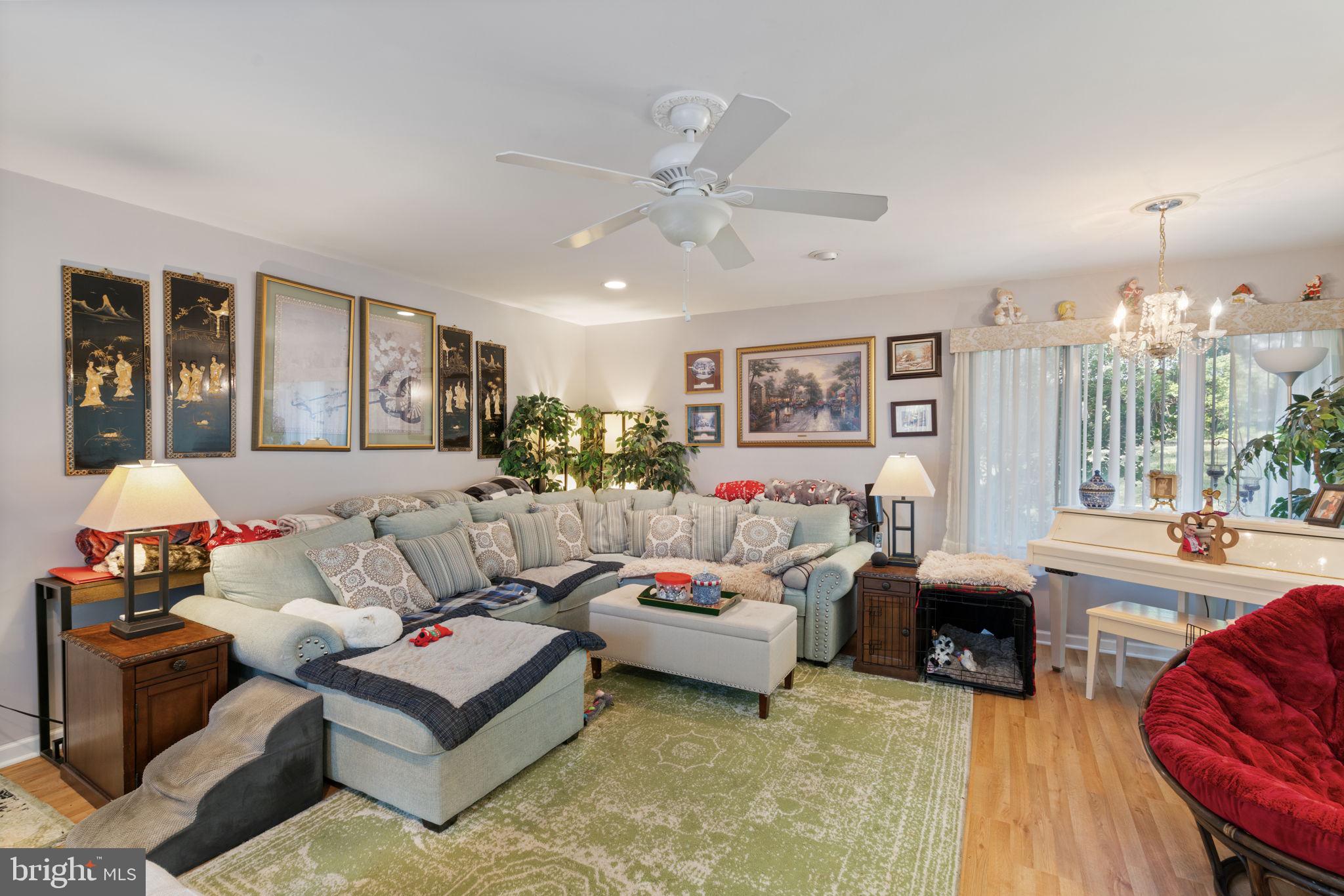 2402 Sagamore Ct