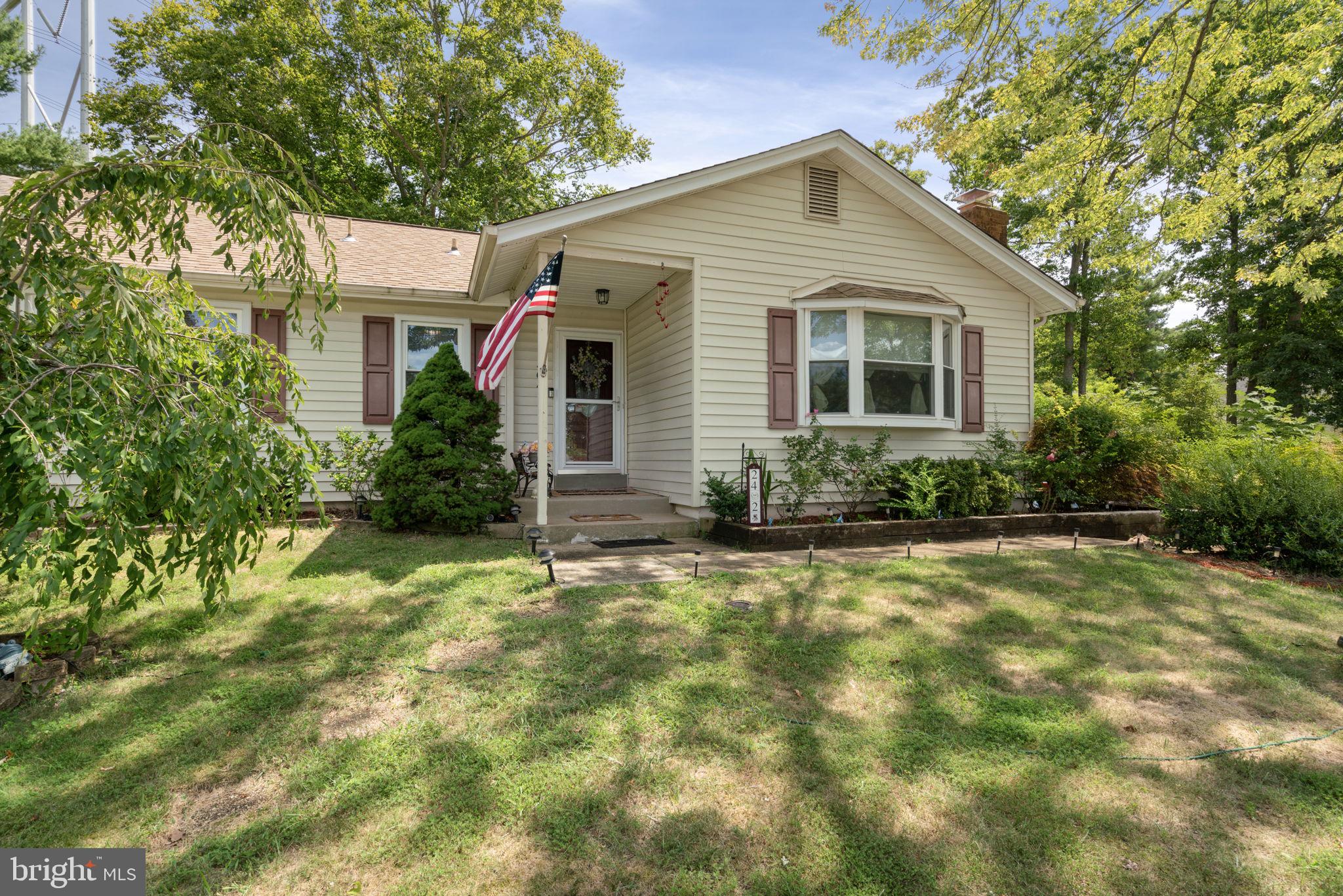 2402 Sagamore Ct