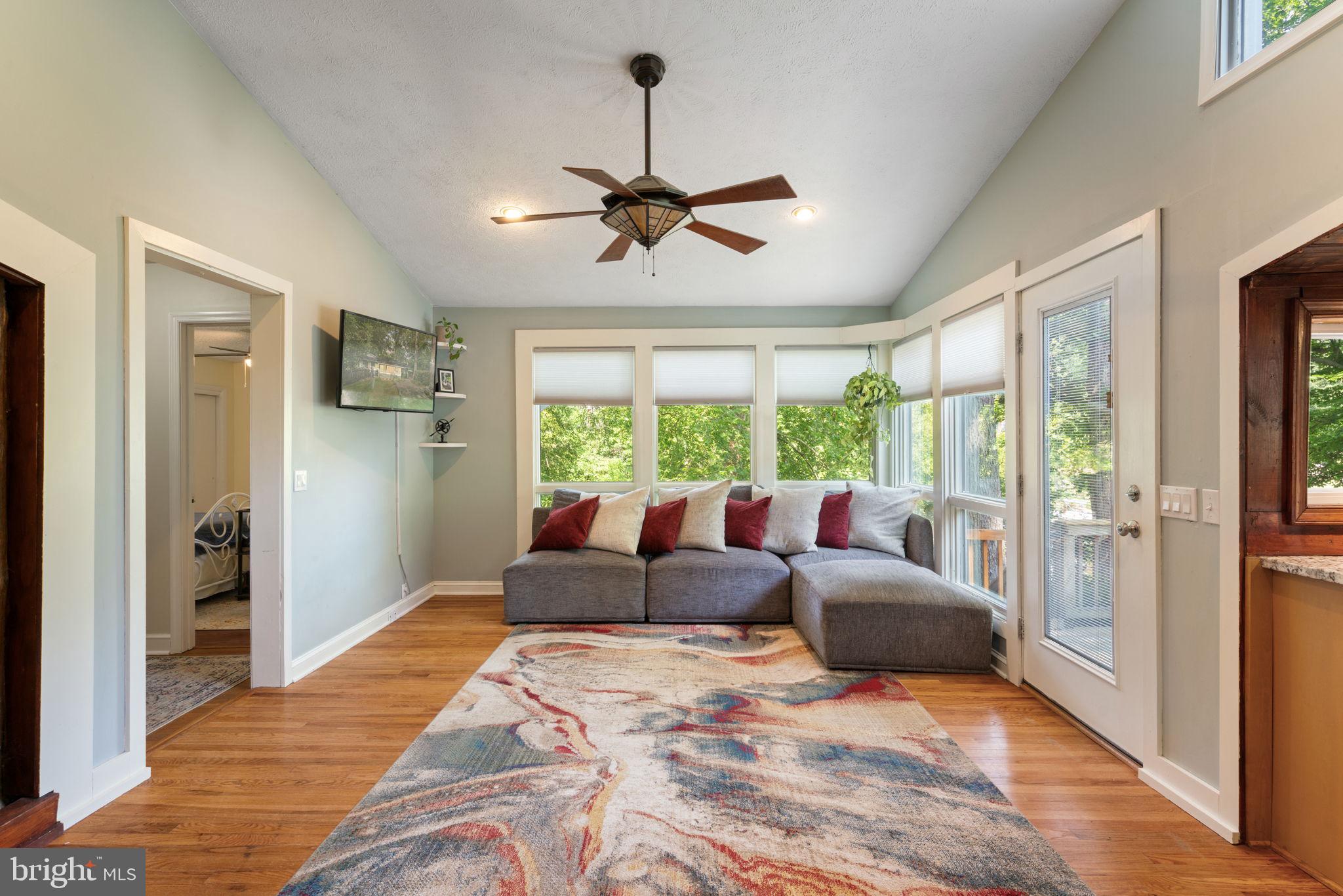 11571 Purse Dr