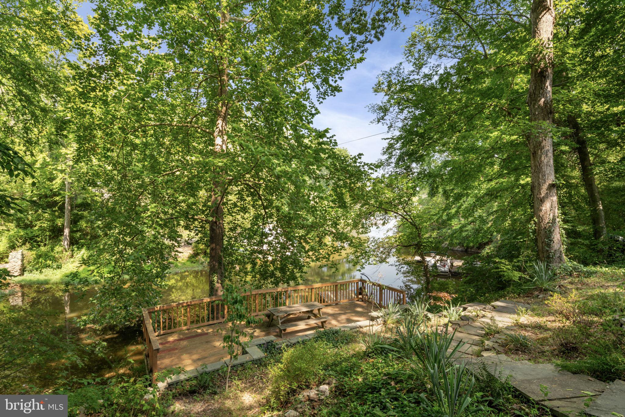 11571 Purse Dr