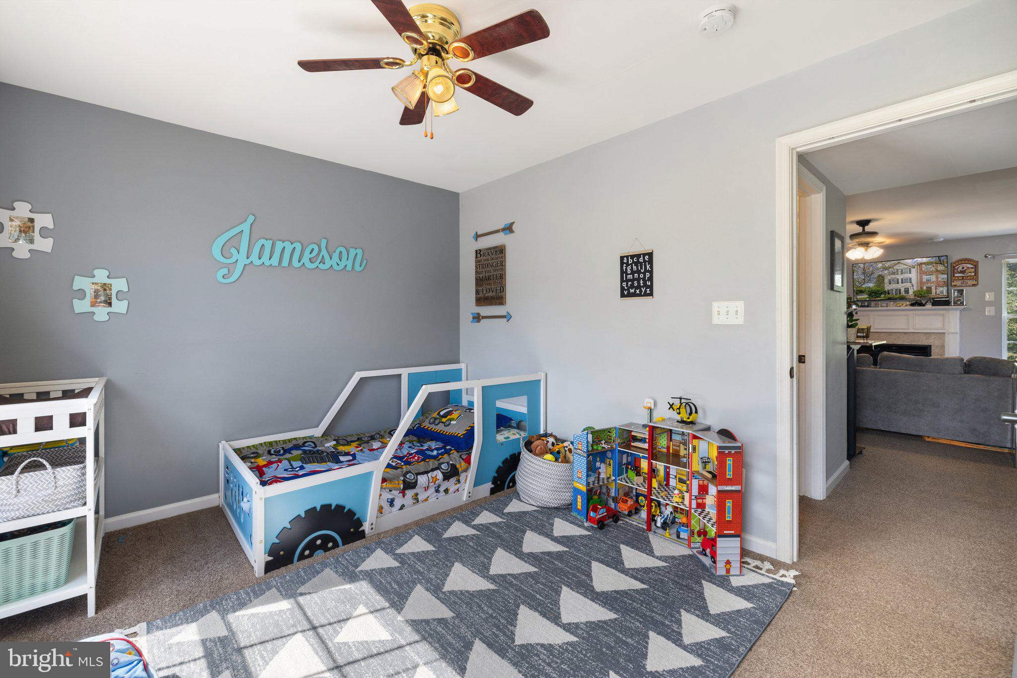 9751 Maitland Loop