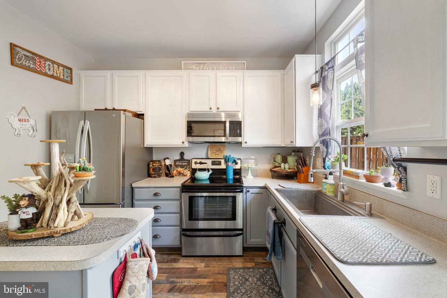 9751 Maitland Loop